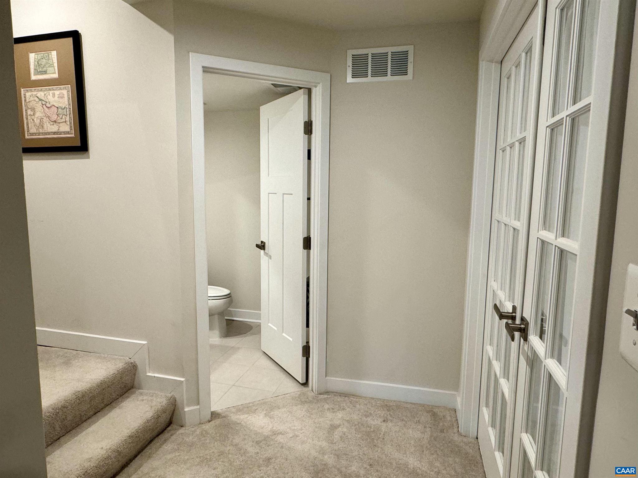 FOREST LAKES - Residential Lease