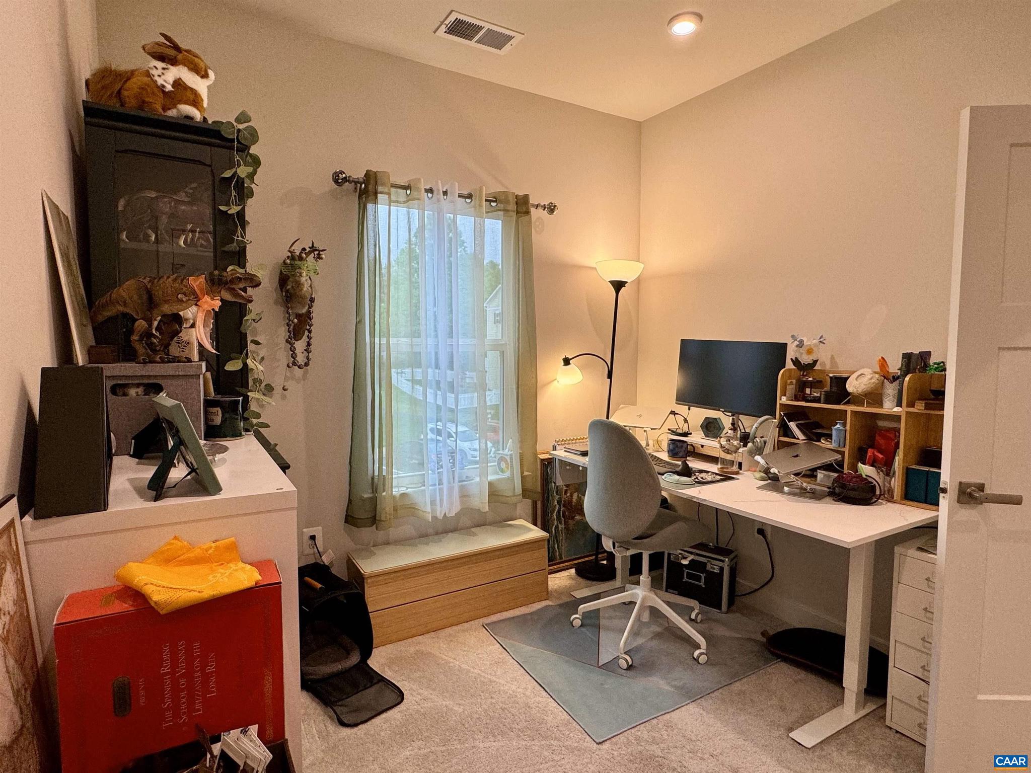 FOREST LAKES - Residential Lease