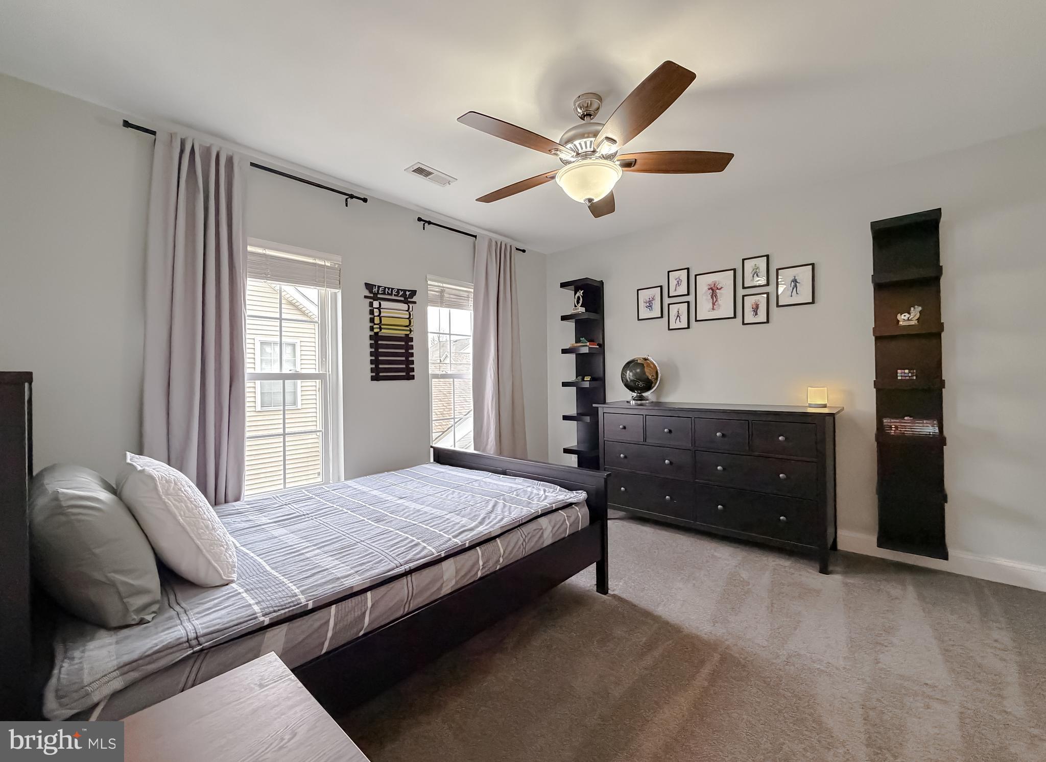 LEONARDS GRANT - Residential