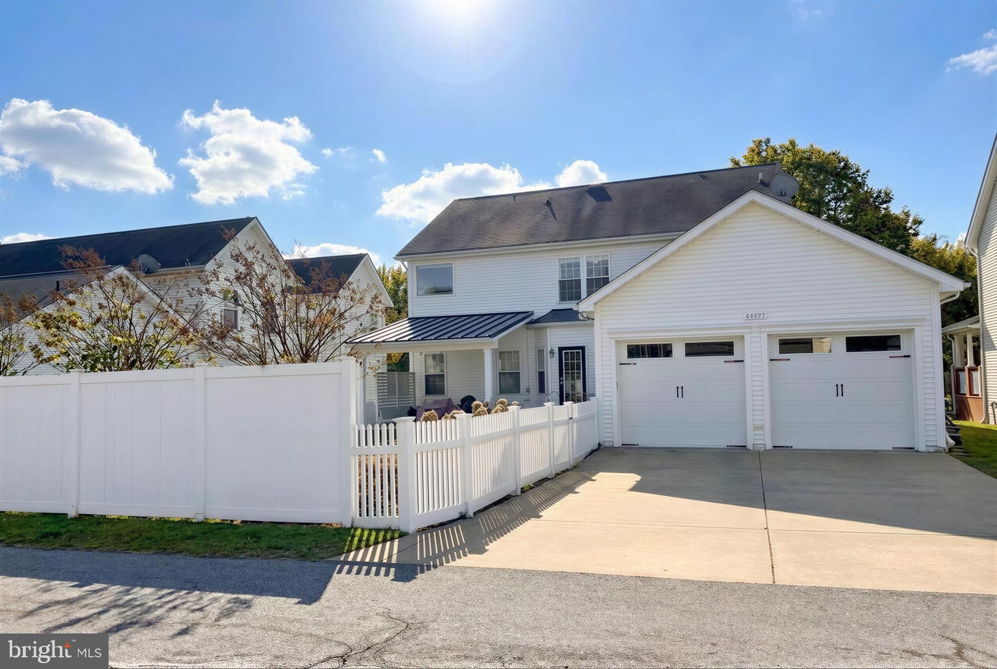 LEONARDS GRANT - Residential