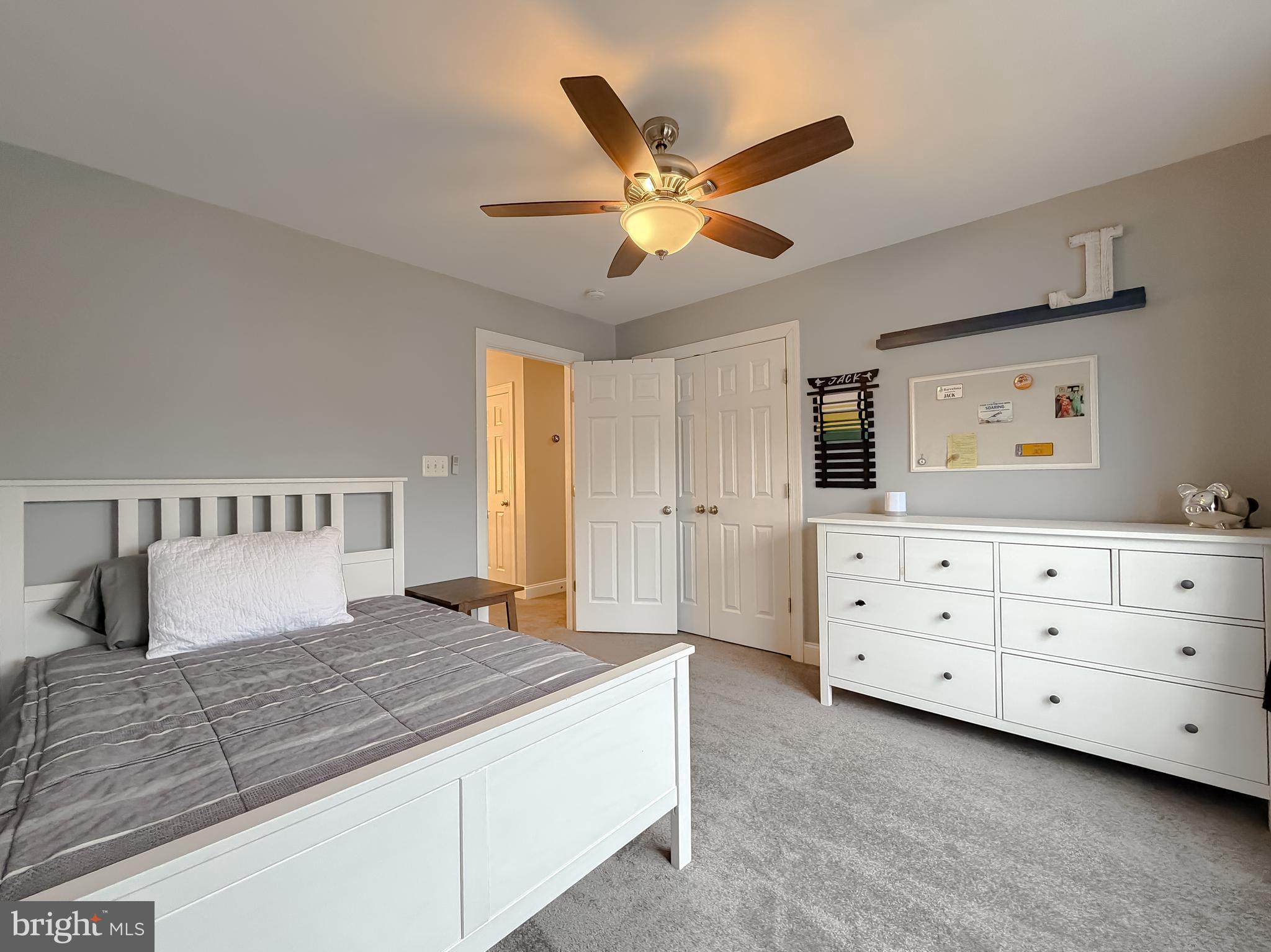 LEONARDS GRANT - Residential