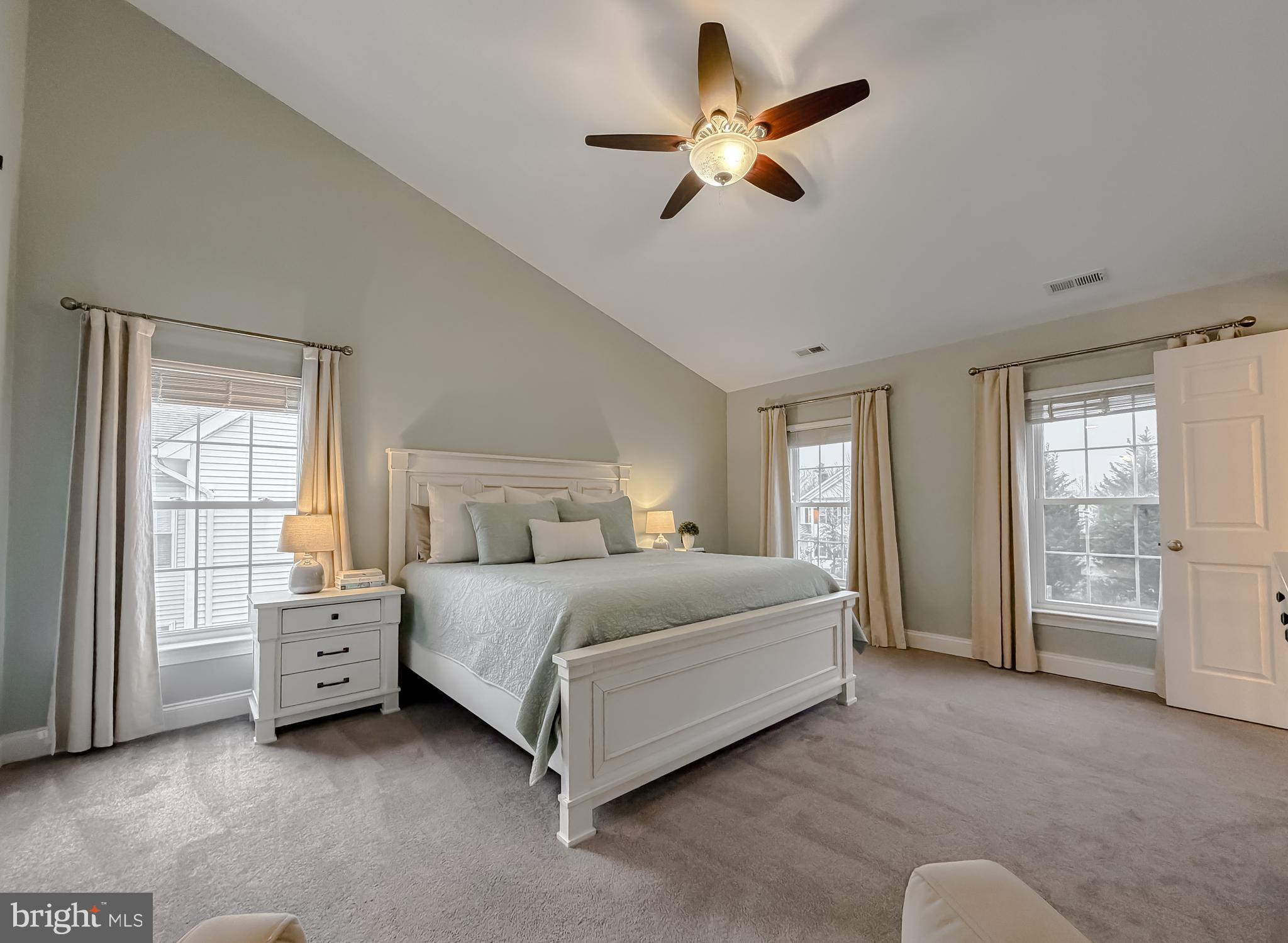 LEONARDS GRANT - Residential