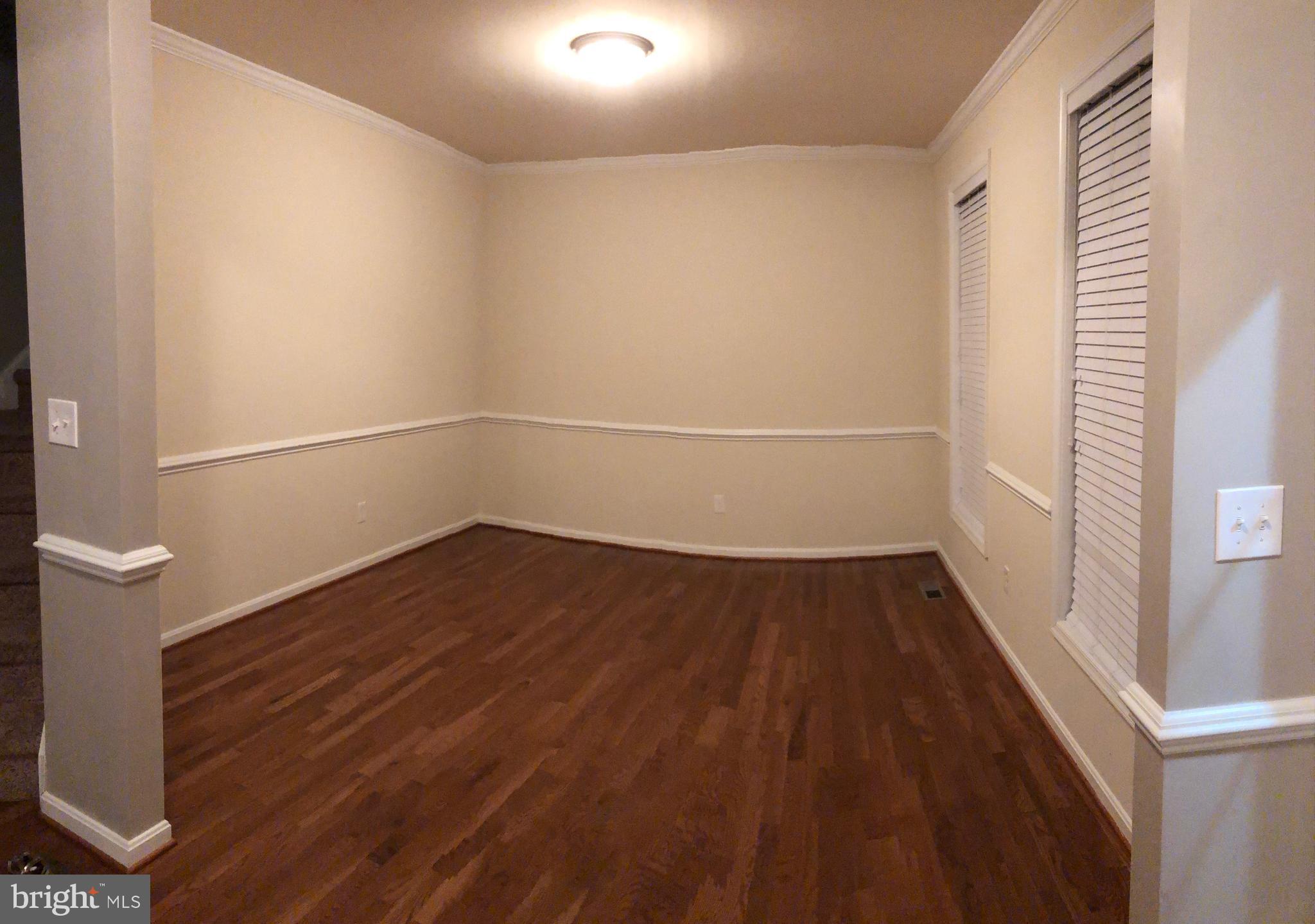 PRESIDENTIAL LAKES - Residential Lease