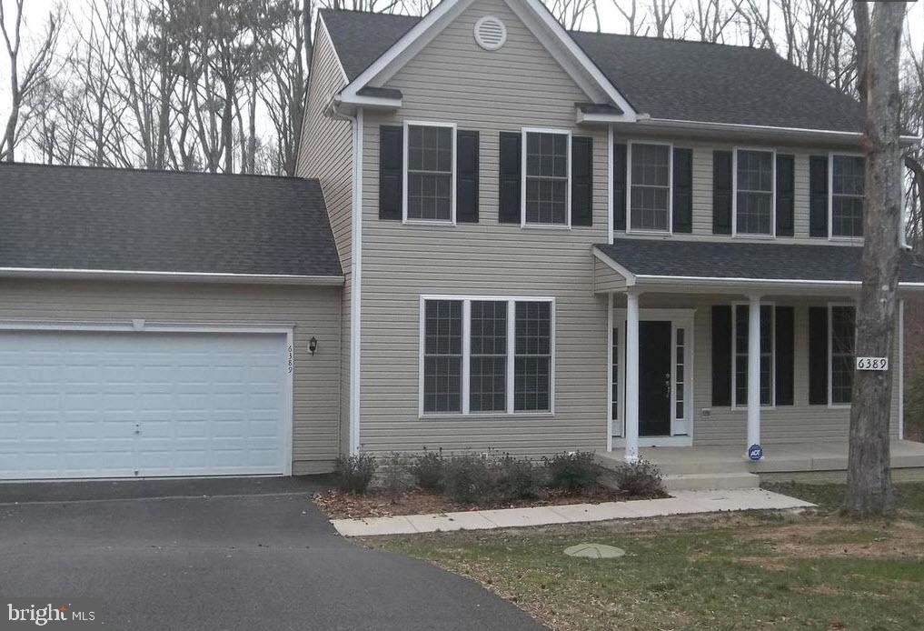 PRESIDENTIAL LAKES - Residential Lease