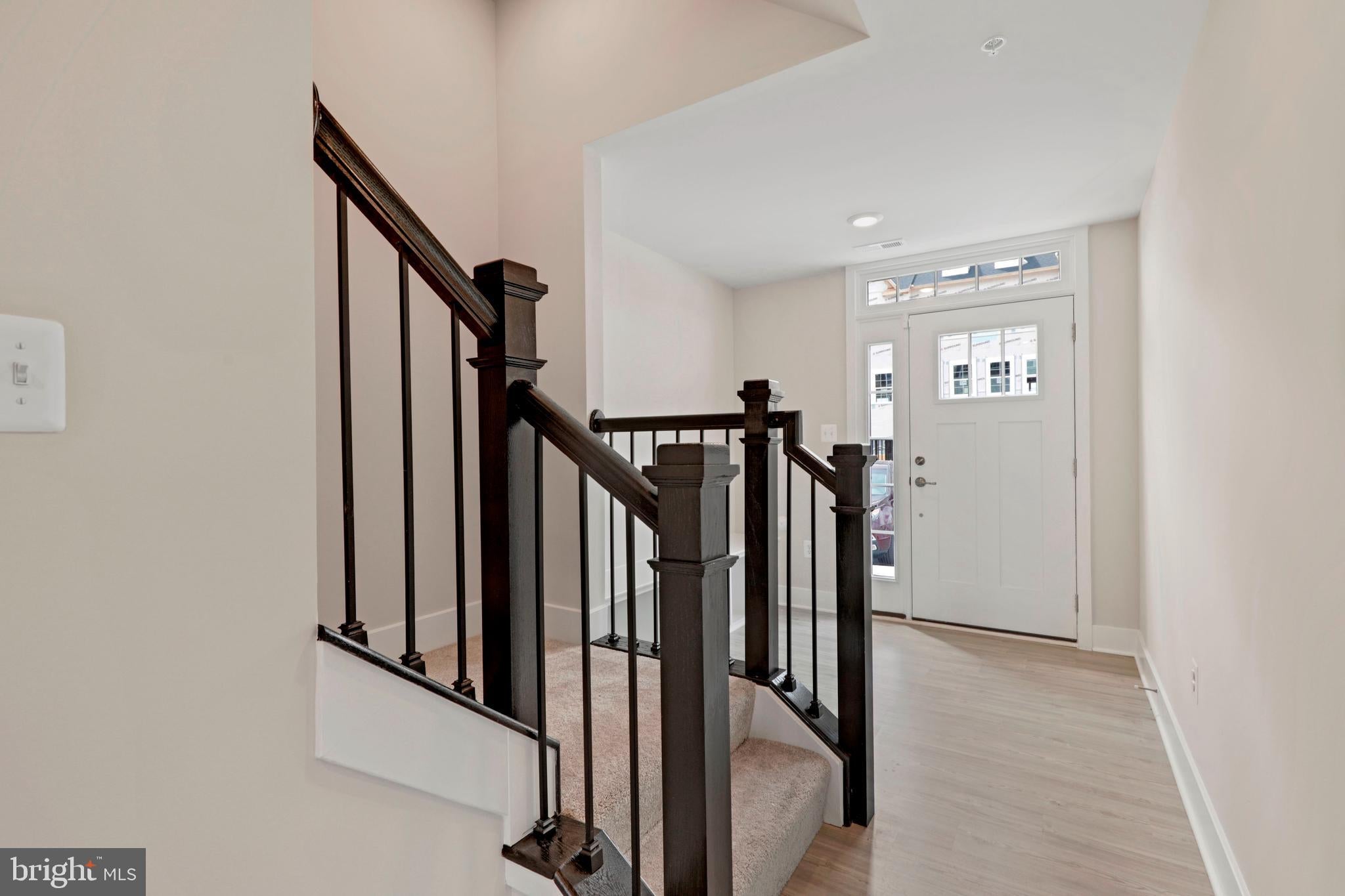 1436 CLINGMANS DOME DR