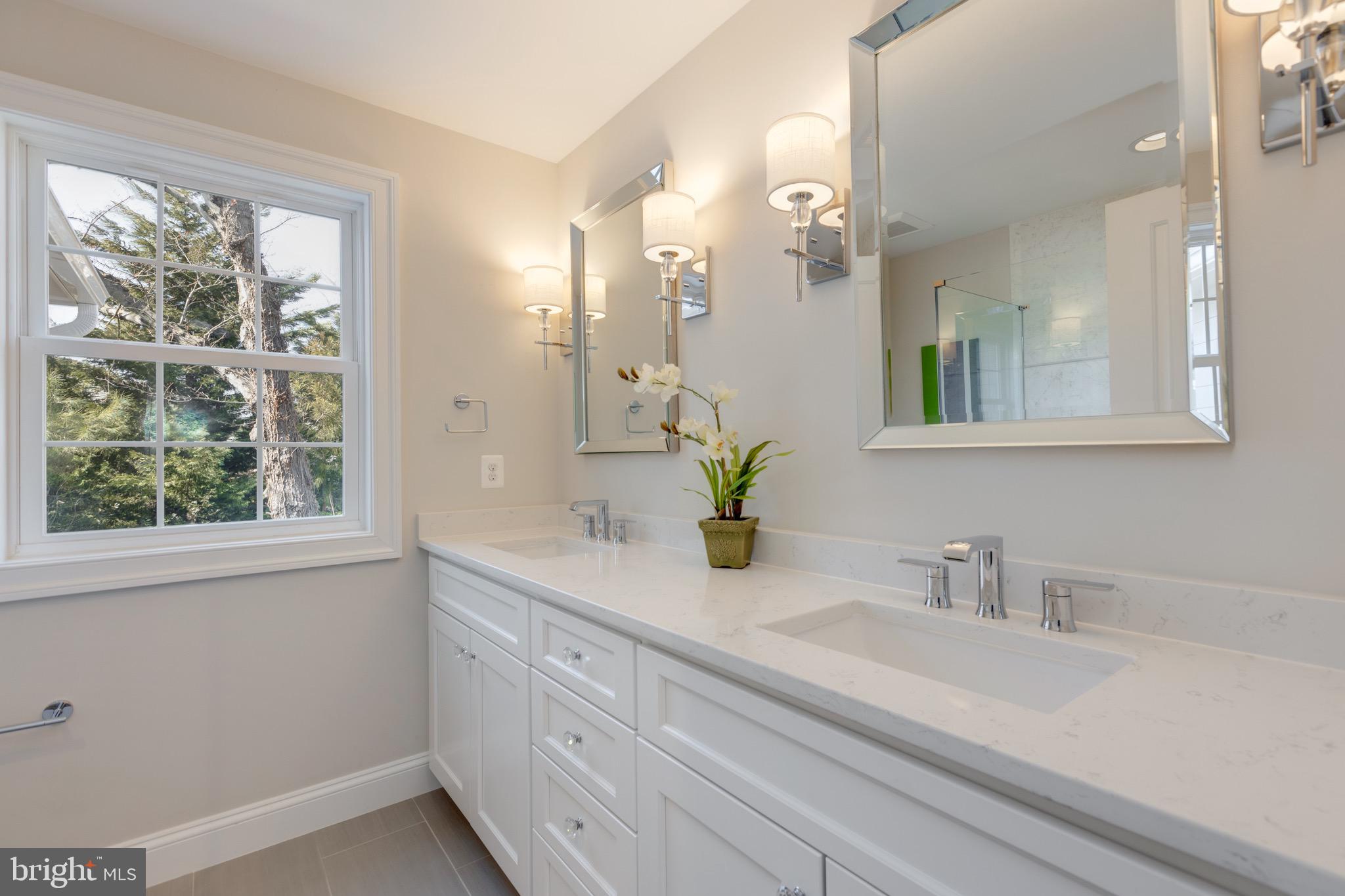 JEFFERSON PARK - Residential