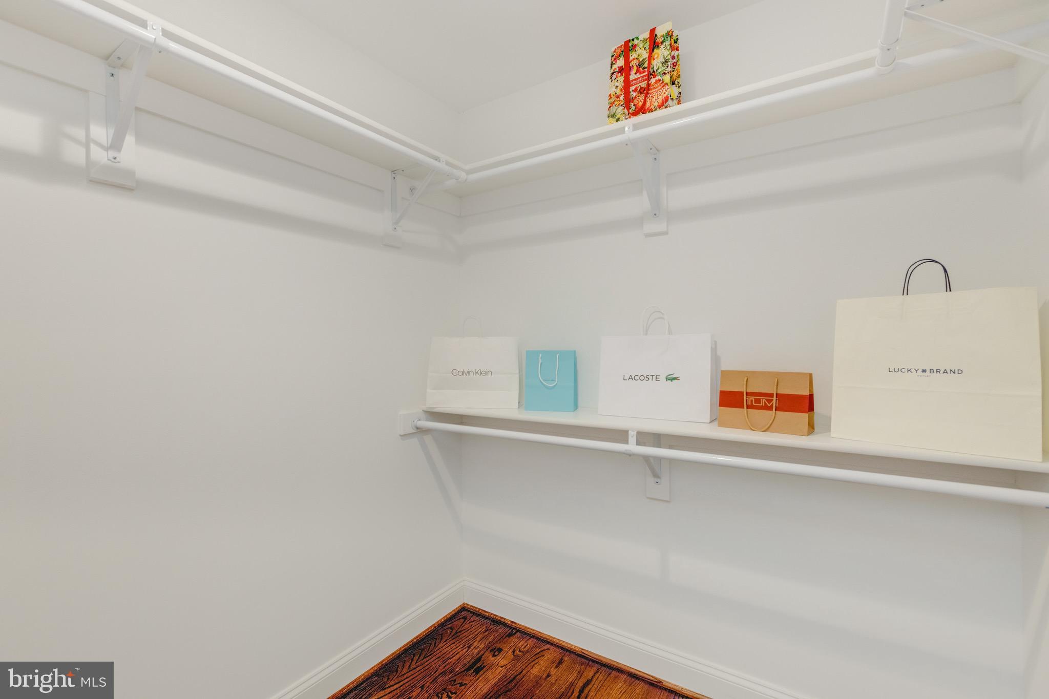 JEFFERSON PARK - Residential