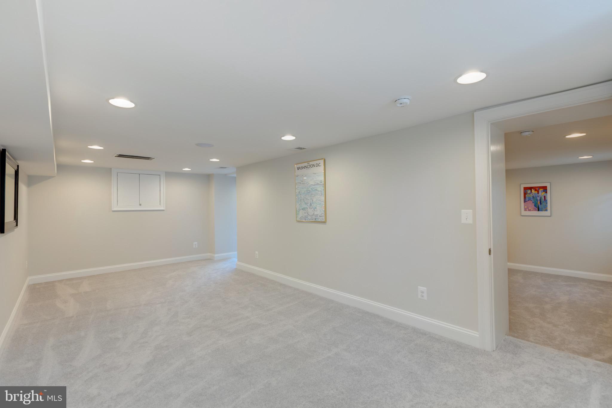 JEFFERSON PARK - Residential