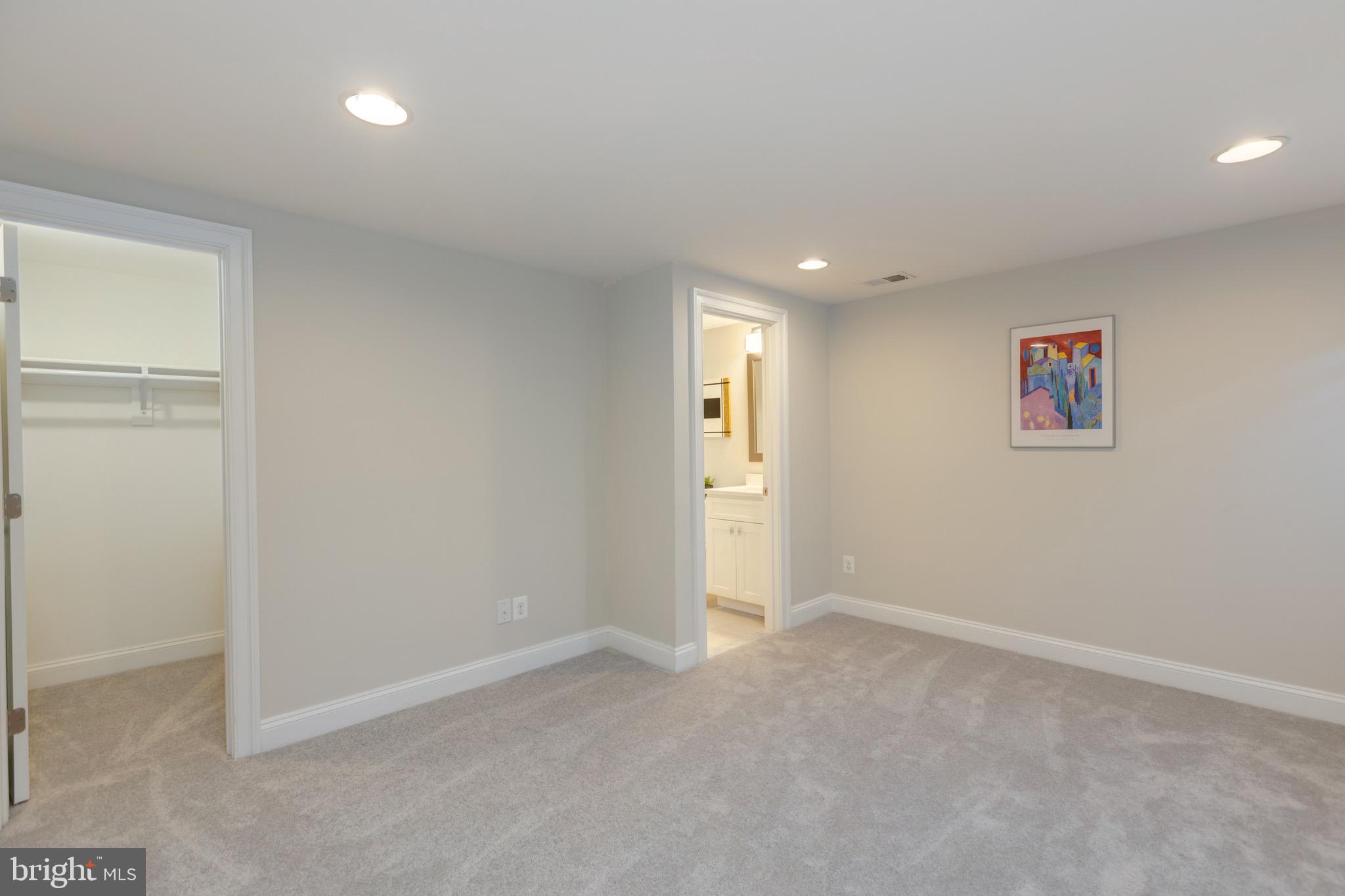 JEFFERSON PARK - Residential