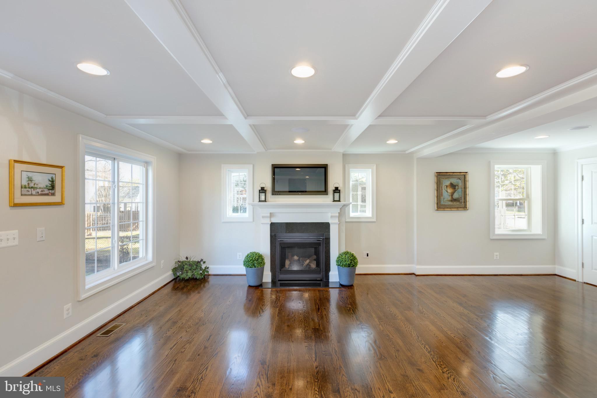 JEFFERSON PARK - Residential