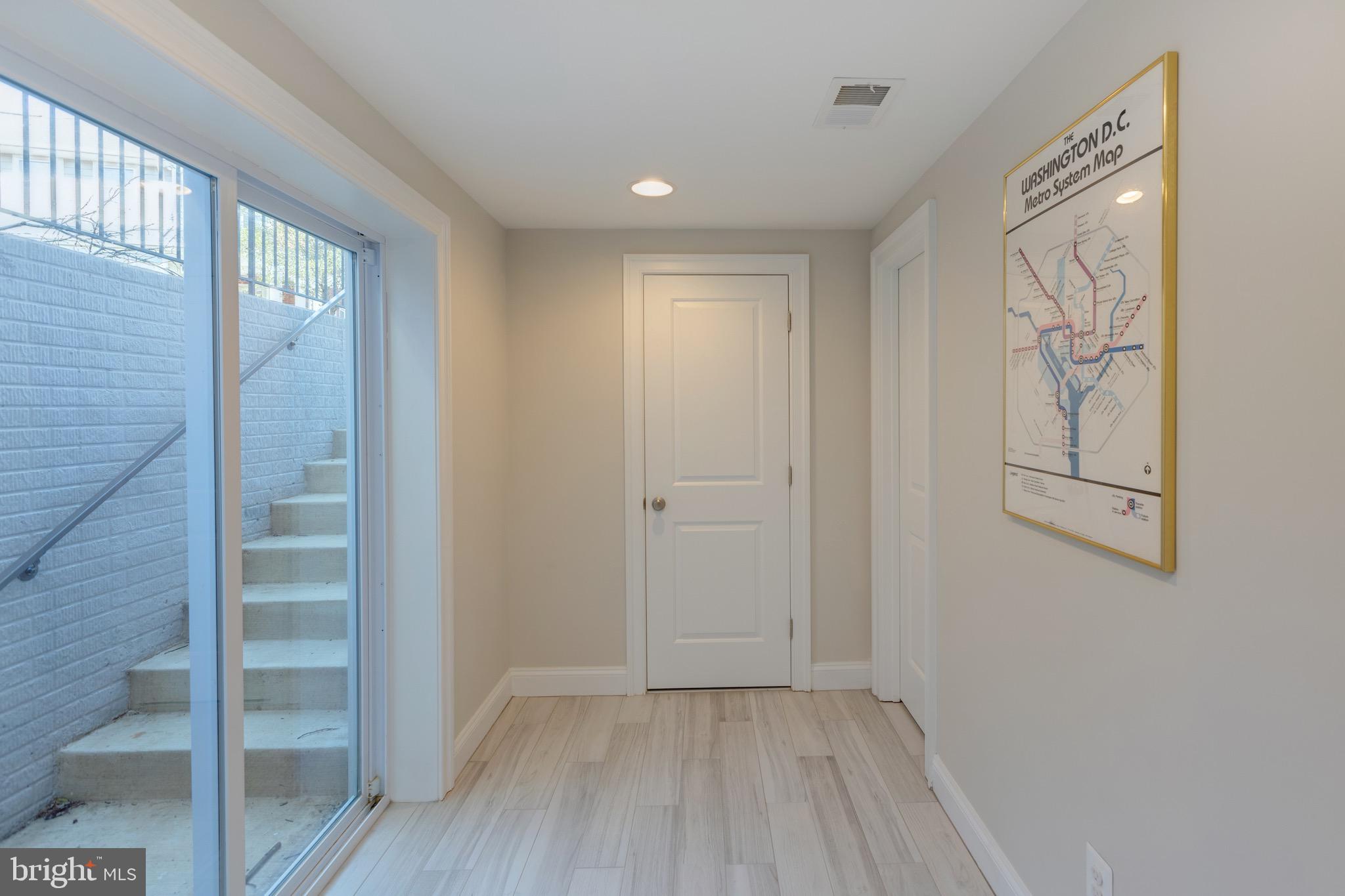 JEFFERSON PARK - Residential