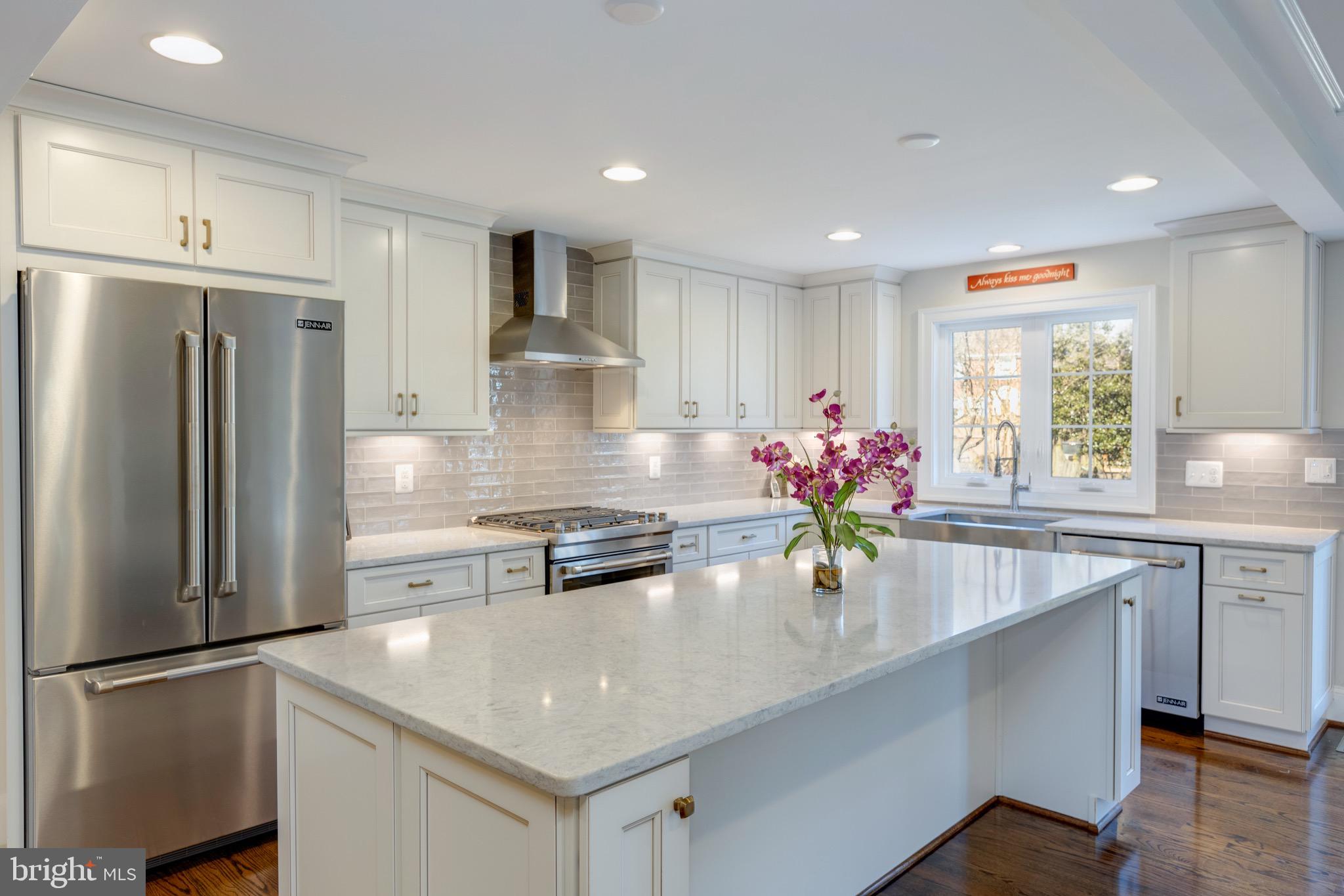 JEFFERSON PARK - Residential