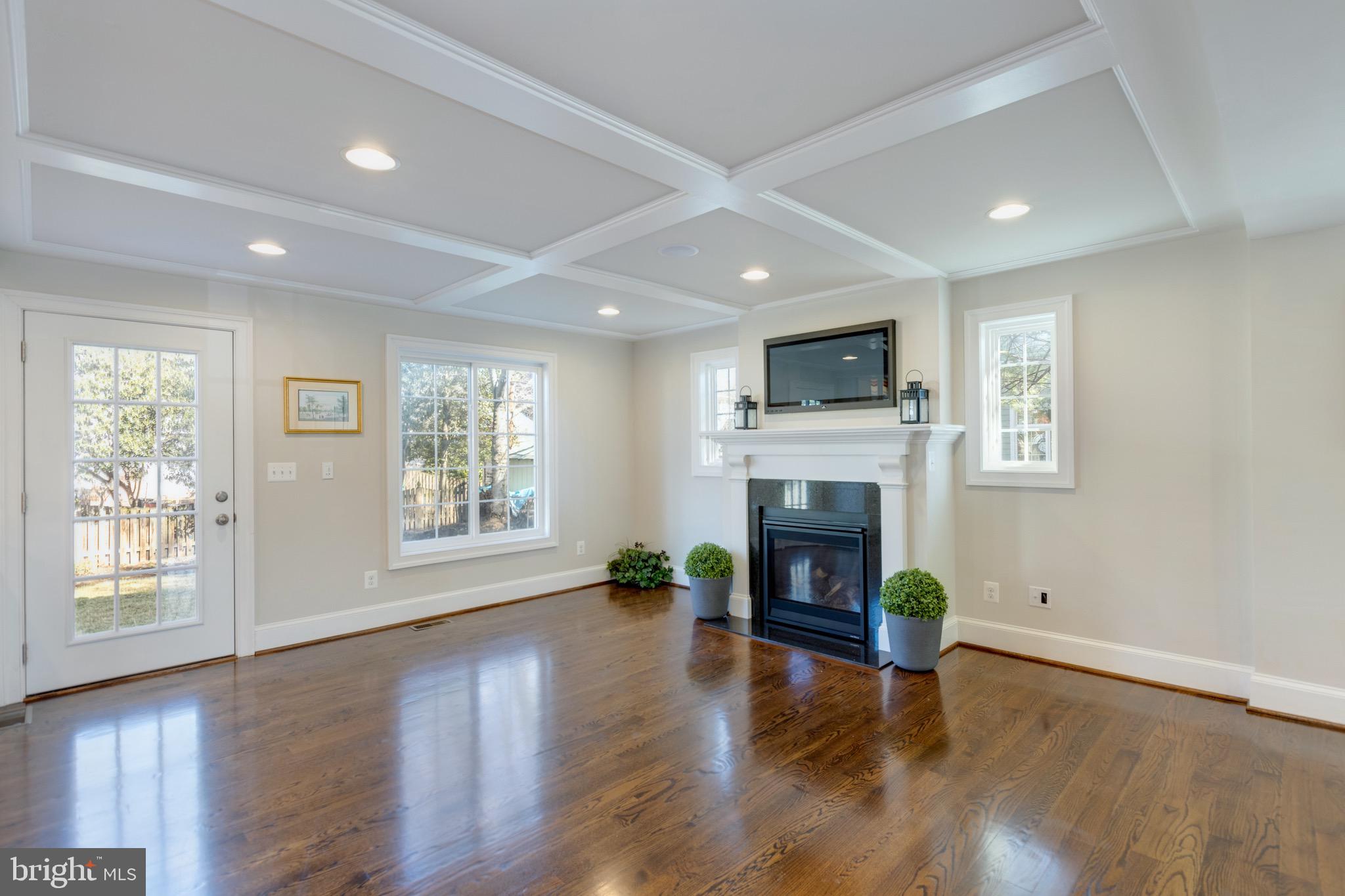 JEFFERSON PARK - Residential