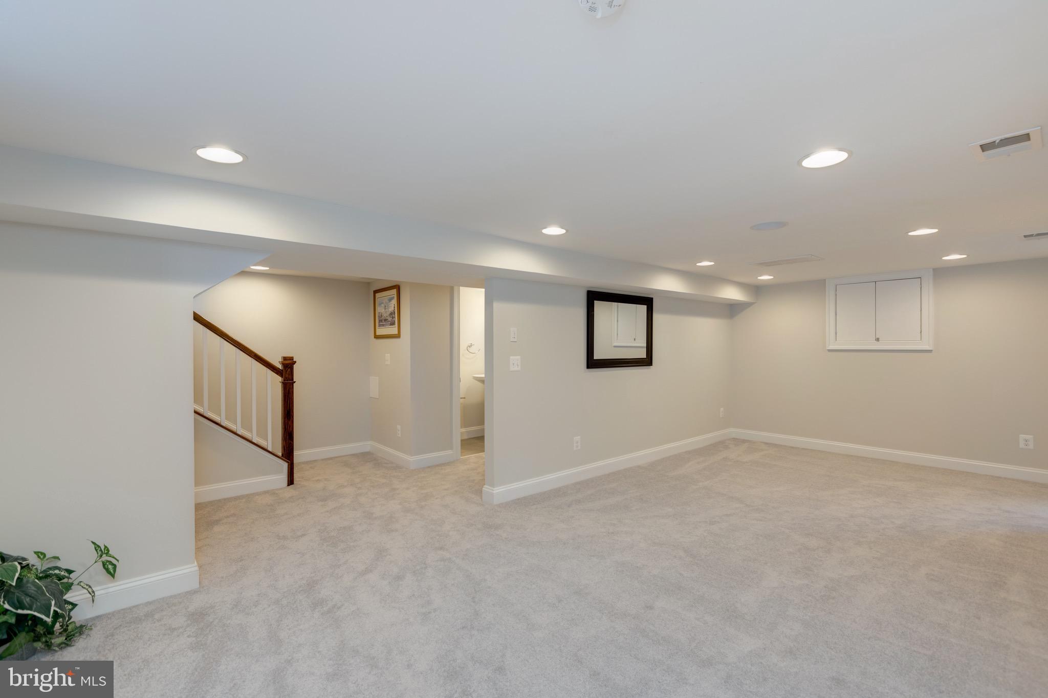 JEFFERSON PARK - Residential