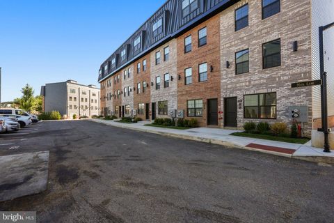 Condo For Sale - 4013 Marilyn Drive #A95<br/> PHILADELPHIA, PA 19131