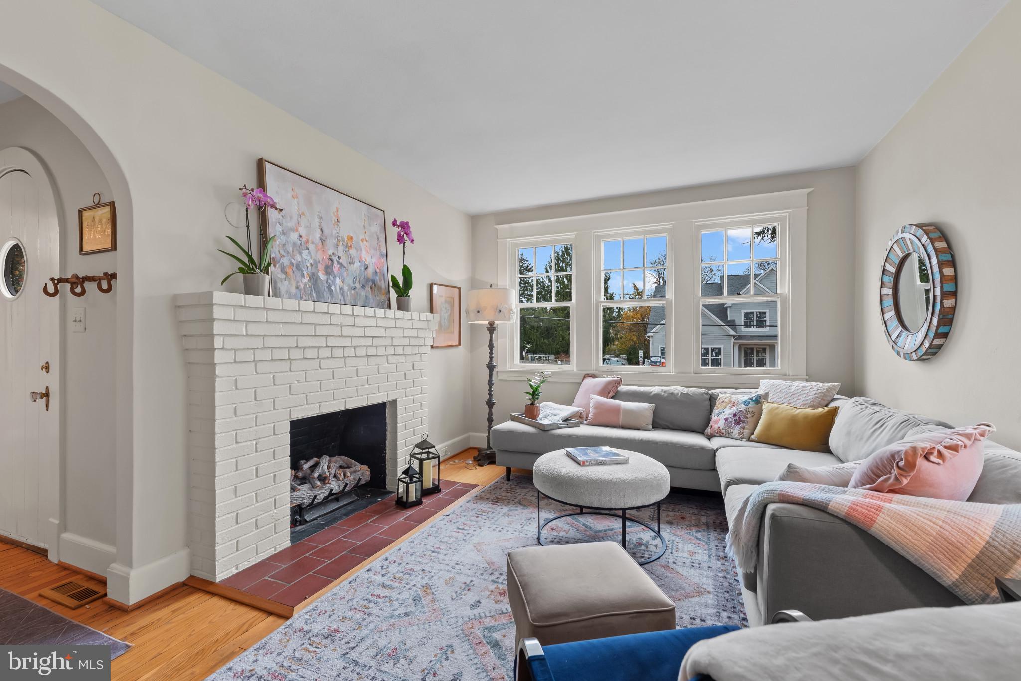 HOMEWOOD - Residential