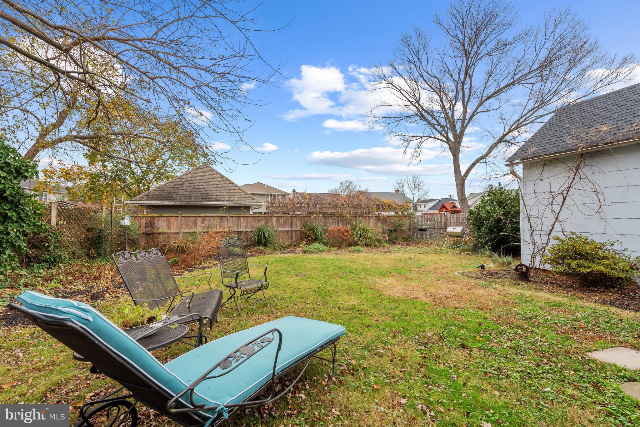 HOMEWOOD - Residential