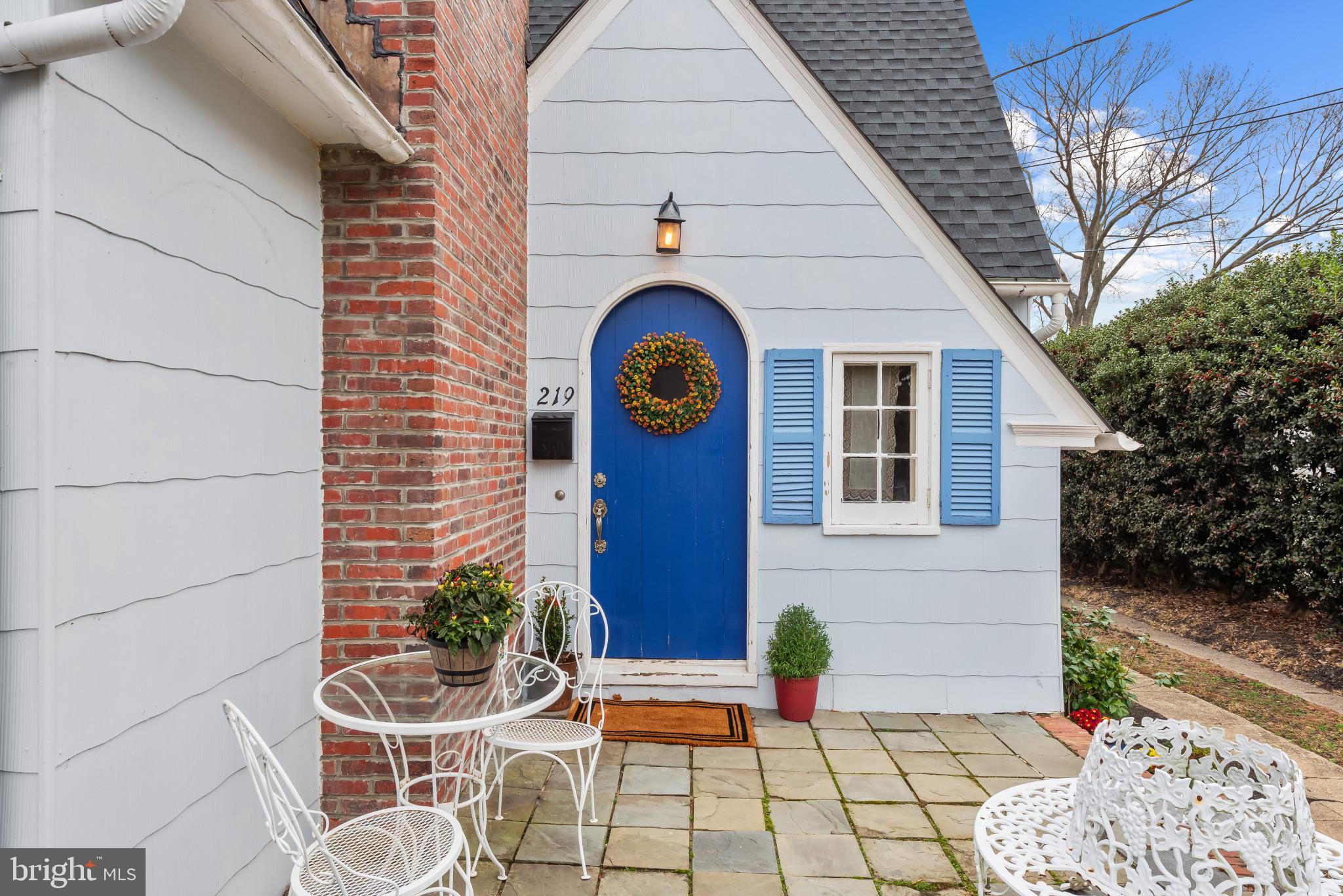 HOMEWOOD - Residential