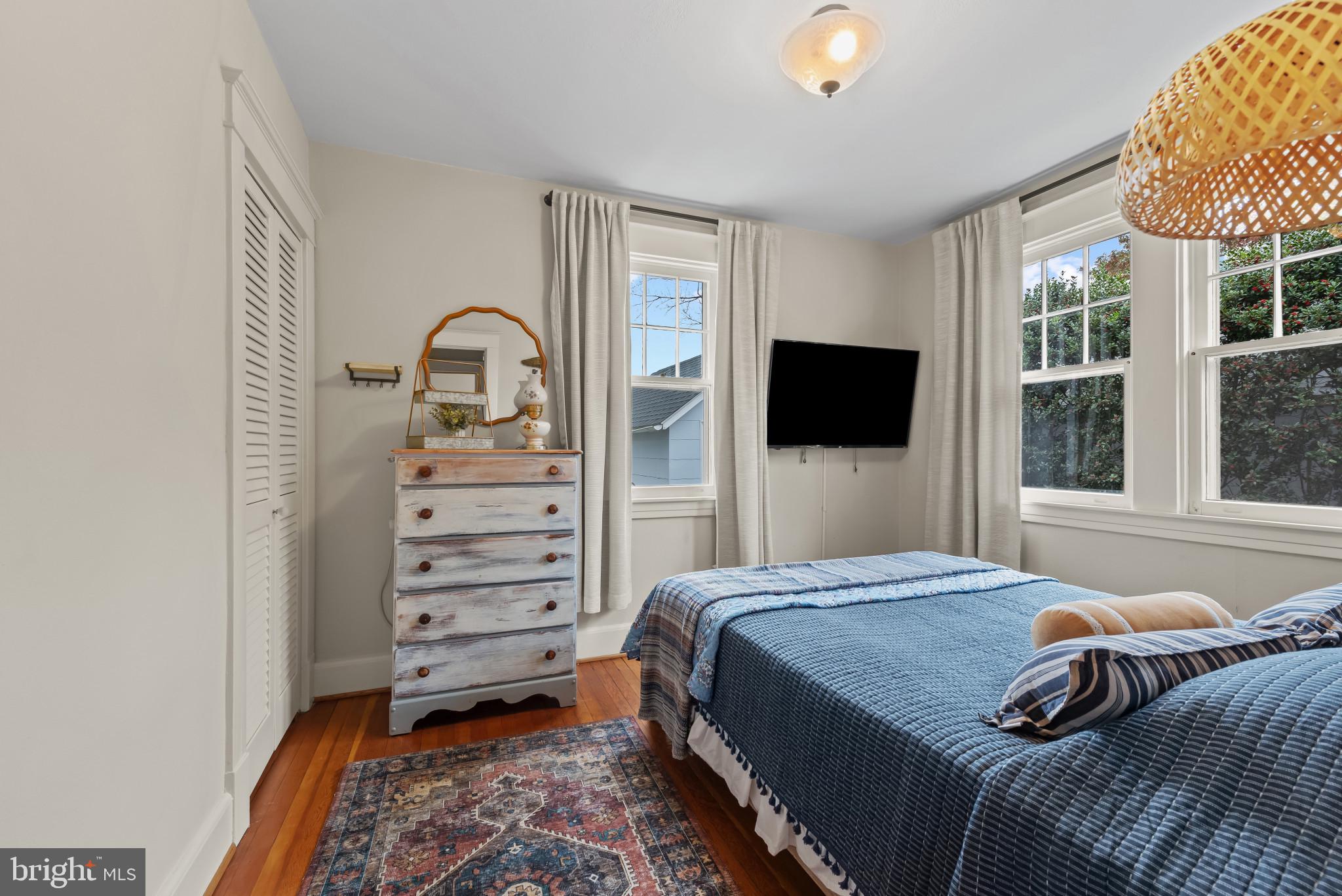 HOMEWOOD - Residential