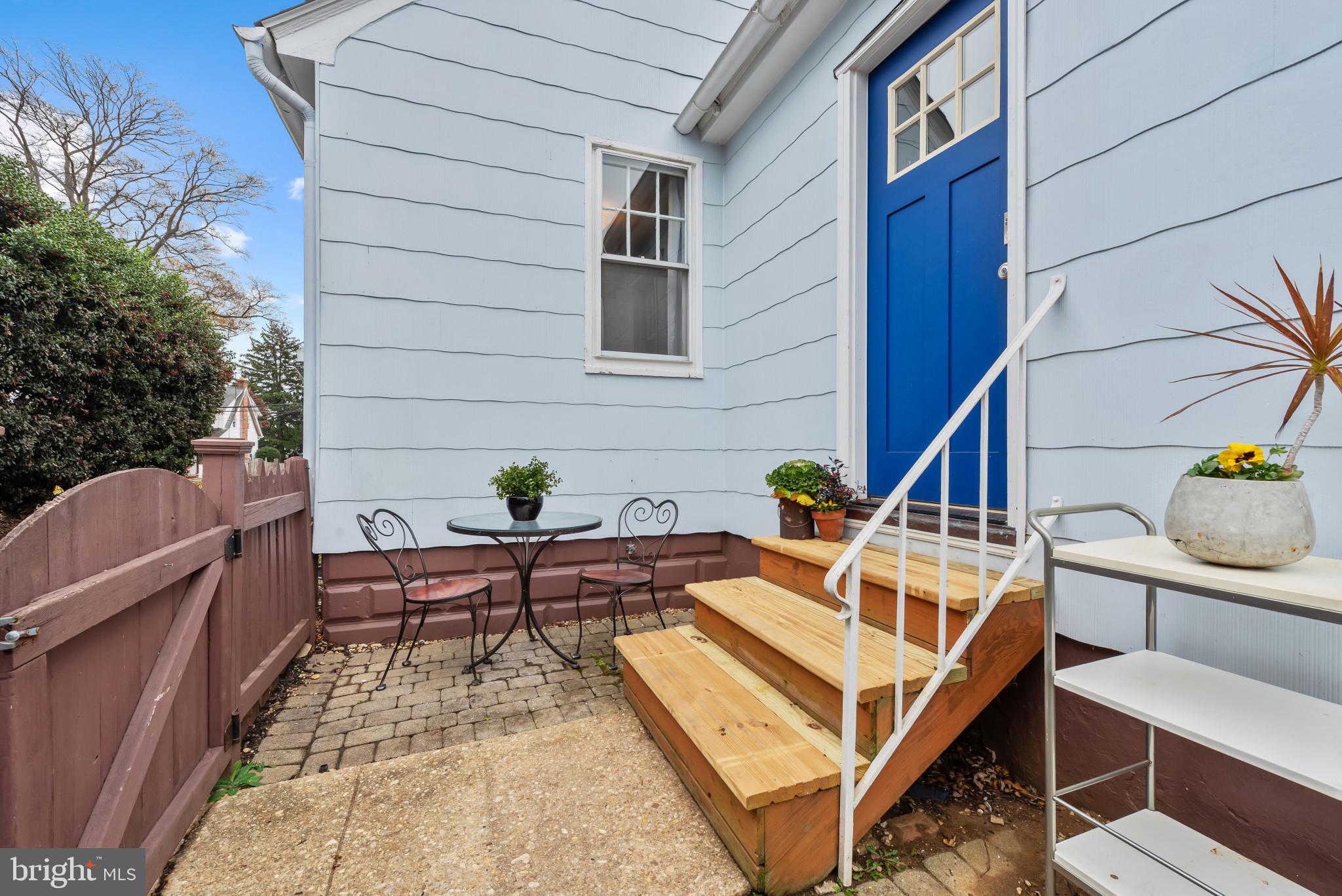 HOMEWOOD - Residential