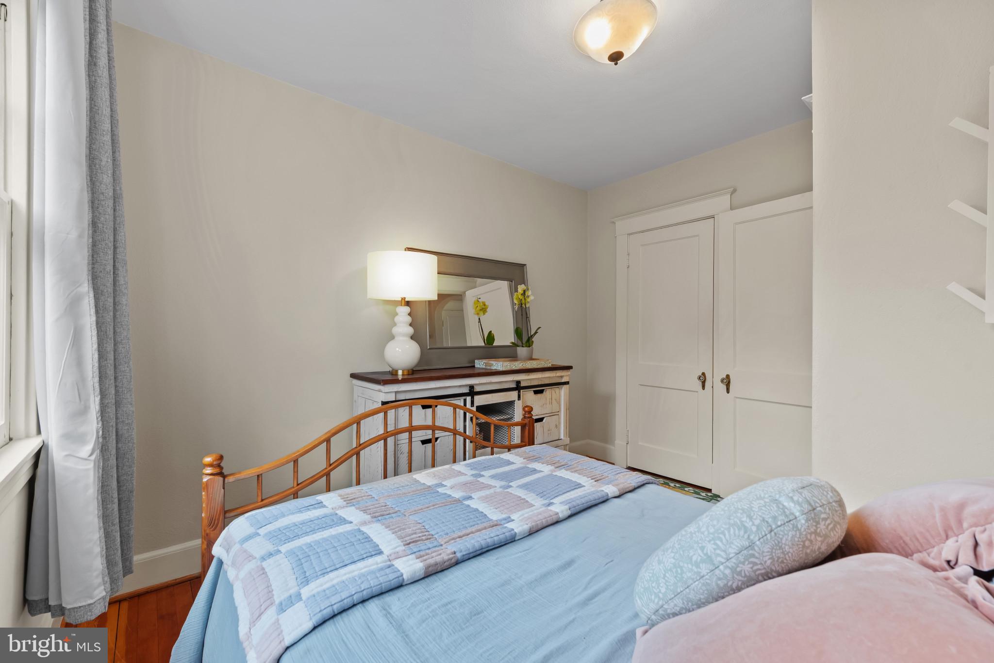 HOMEWOOD - Residential