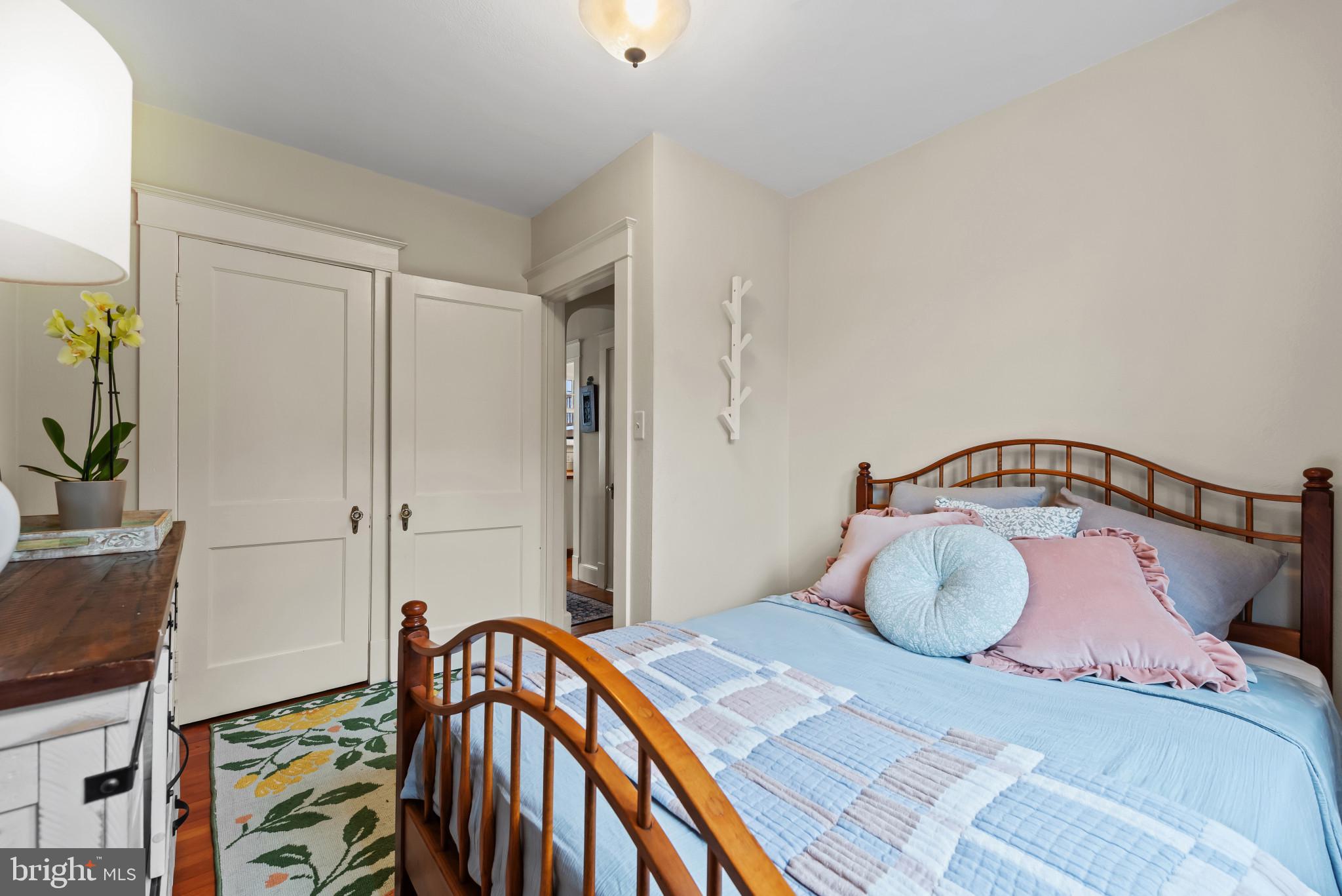 HOMEWOOD - Residential