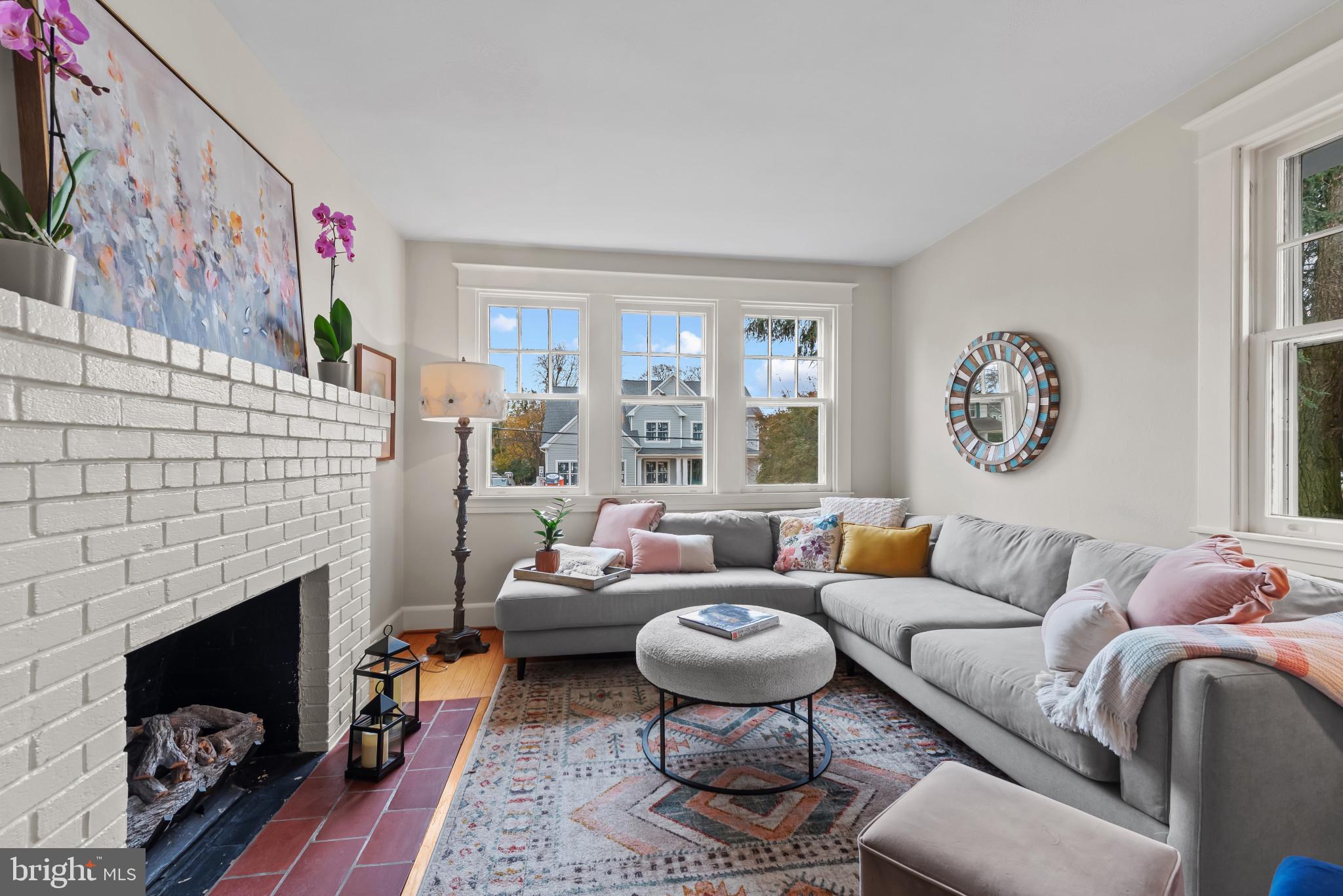 HOMEWOOD - Residential