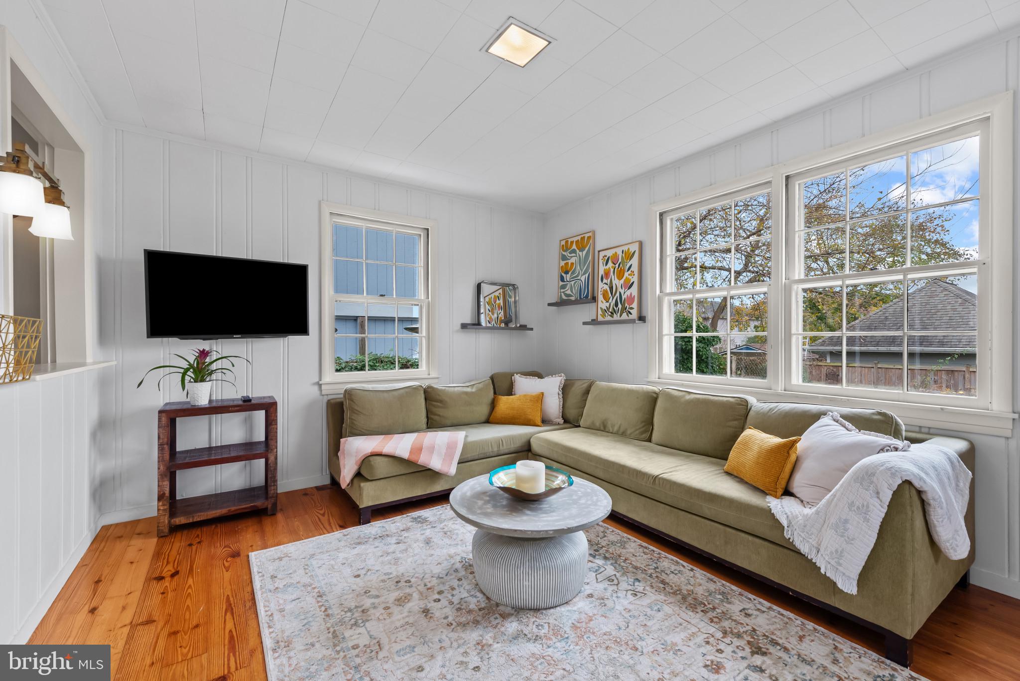 HOMEWOOD - Residential