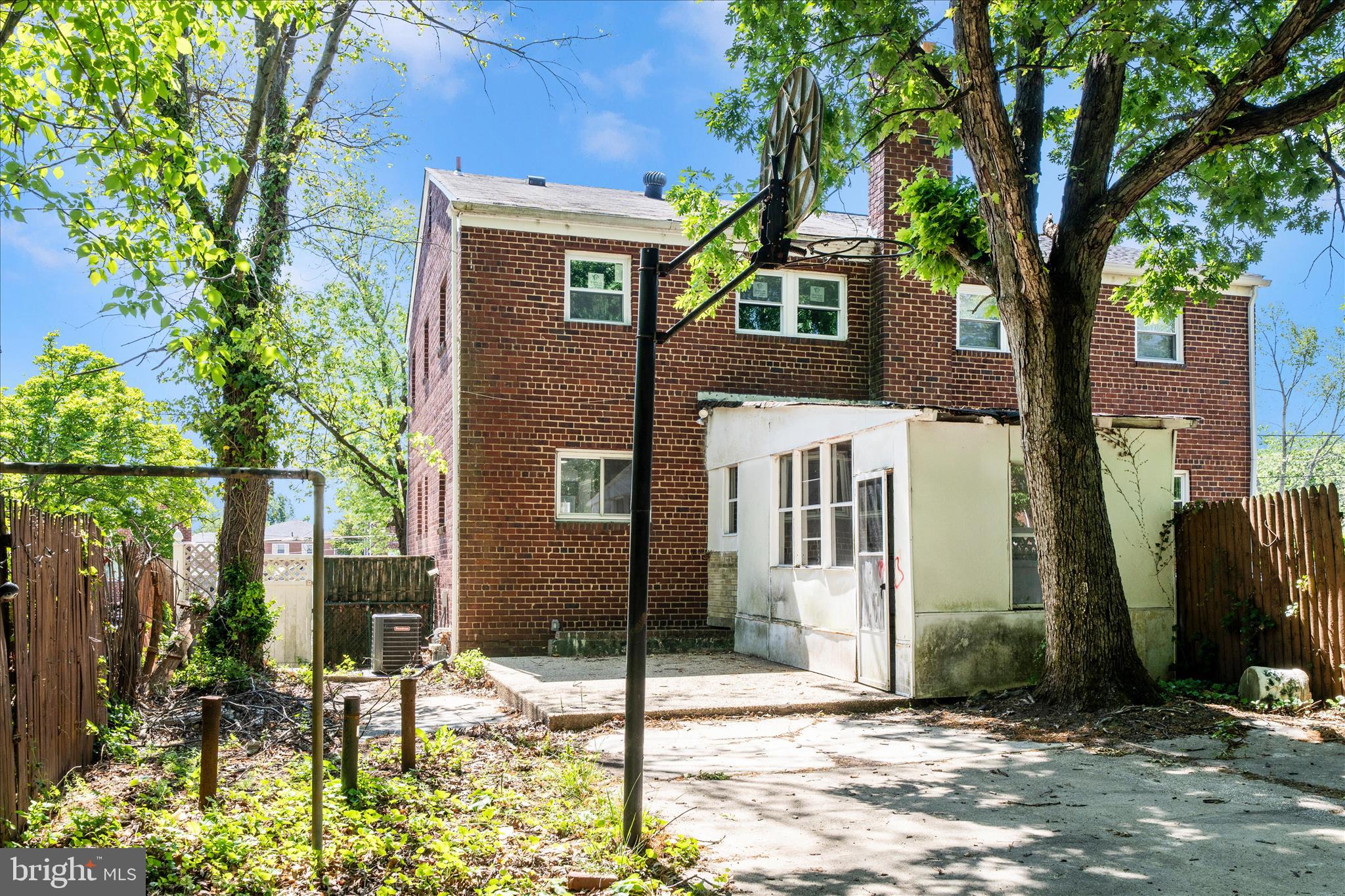 MARLOW HEIGHTS - Residential