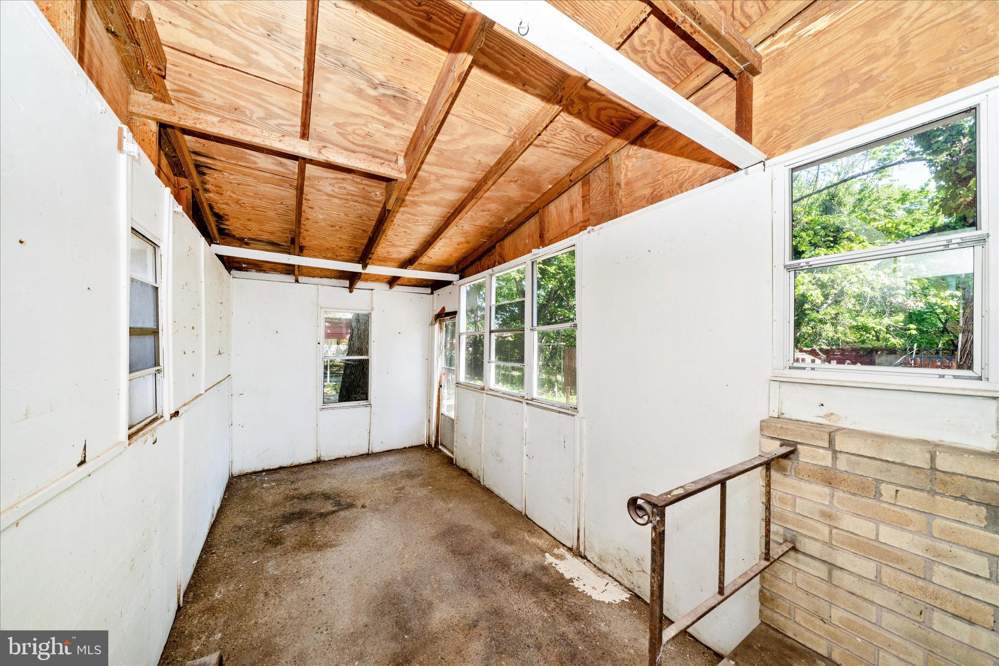 MARLOW HEIGHTS - Residential