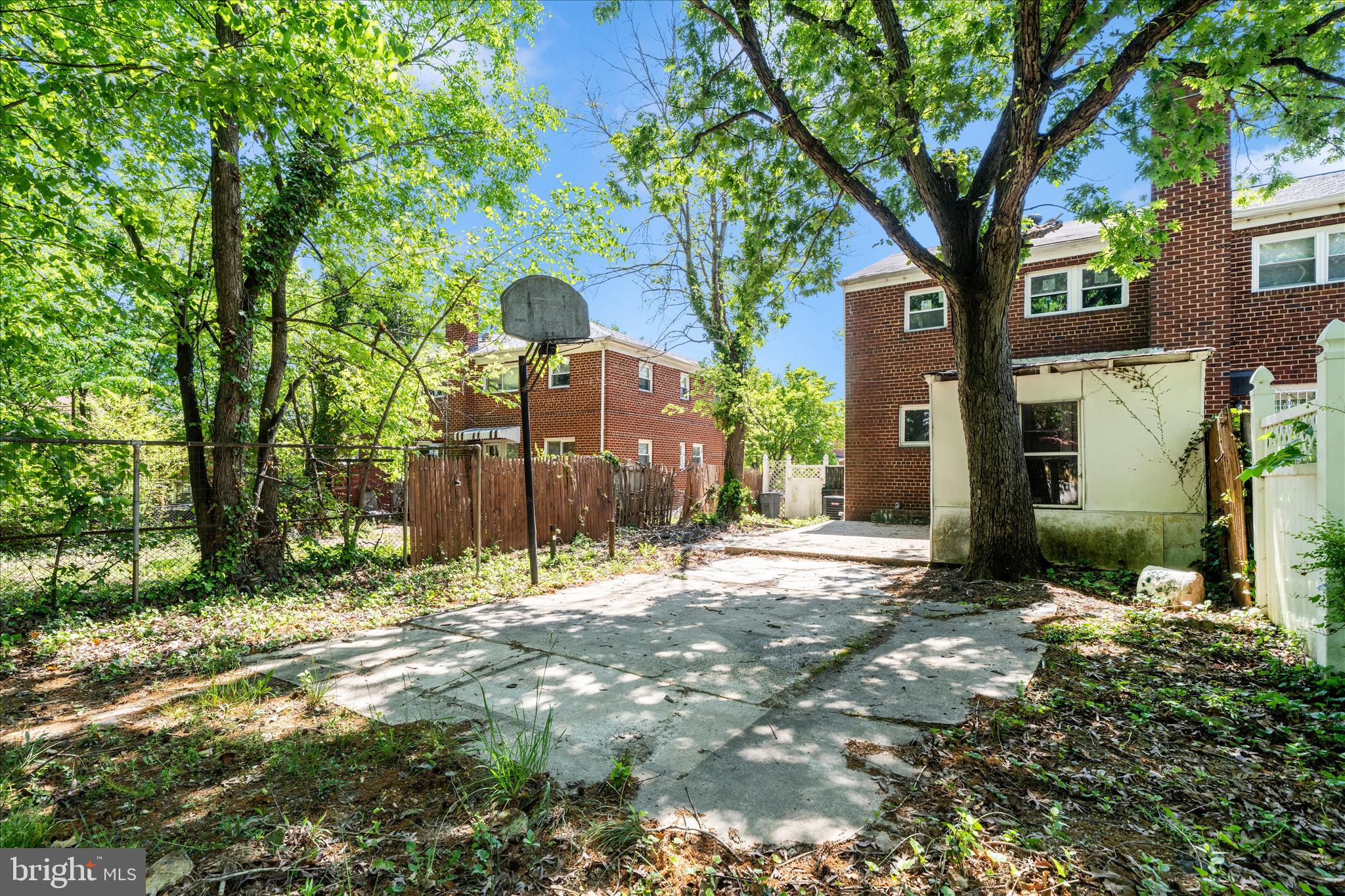MARLOW HEIGHTS - Residential