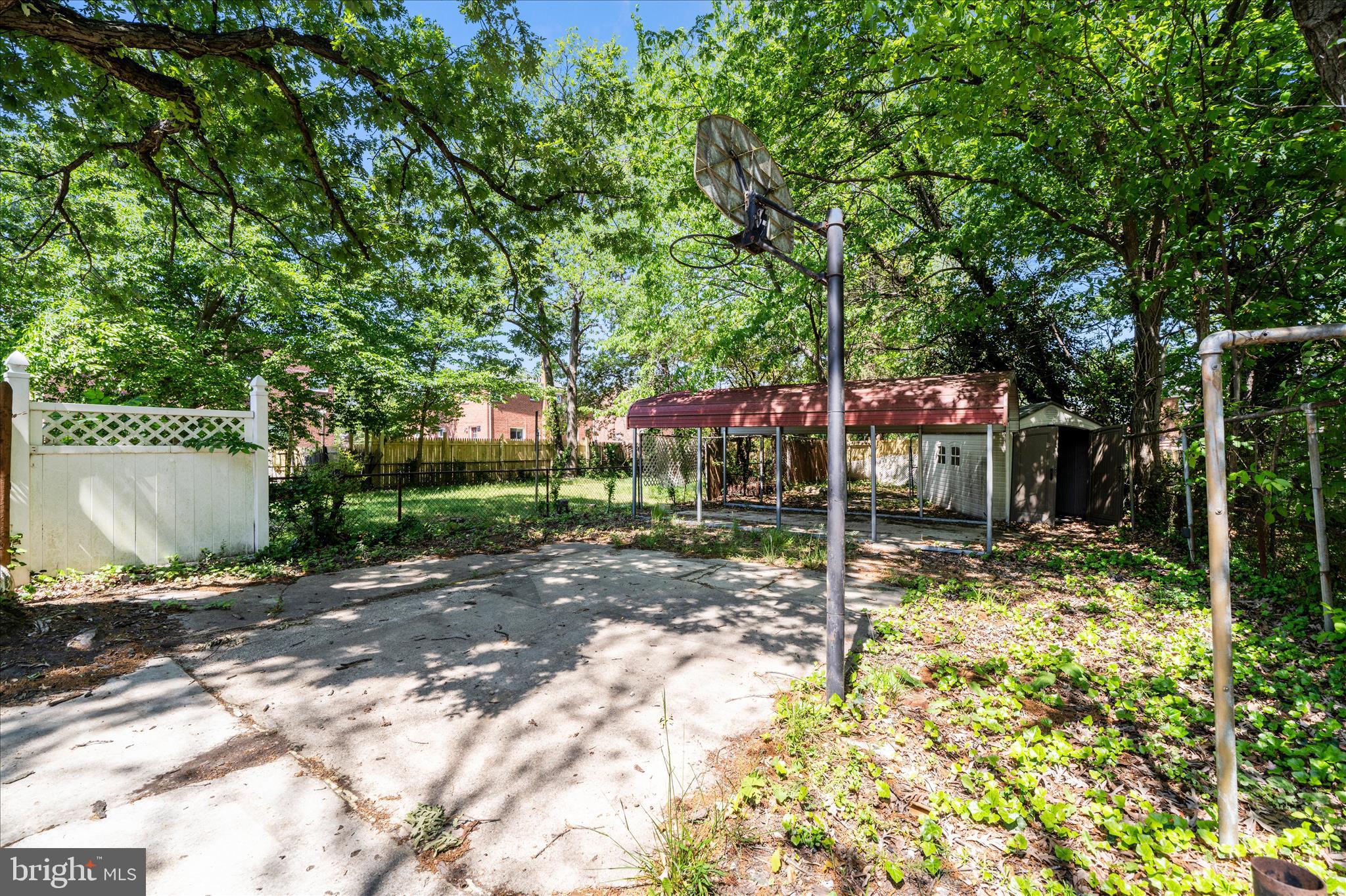 MARLOW HEIGHTS - Residential