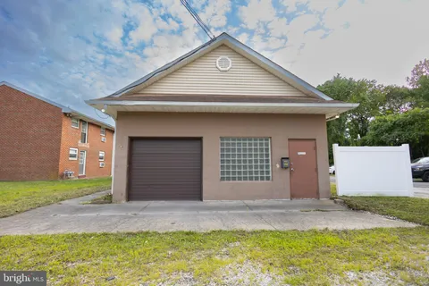 MLS: NJCD2077256