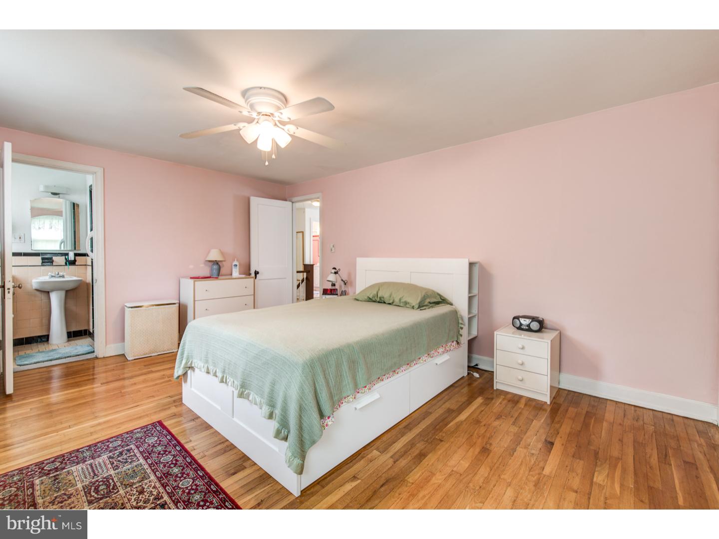 ENFIELD - Residential