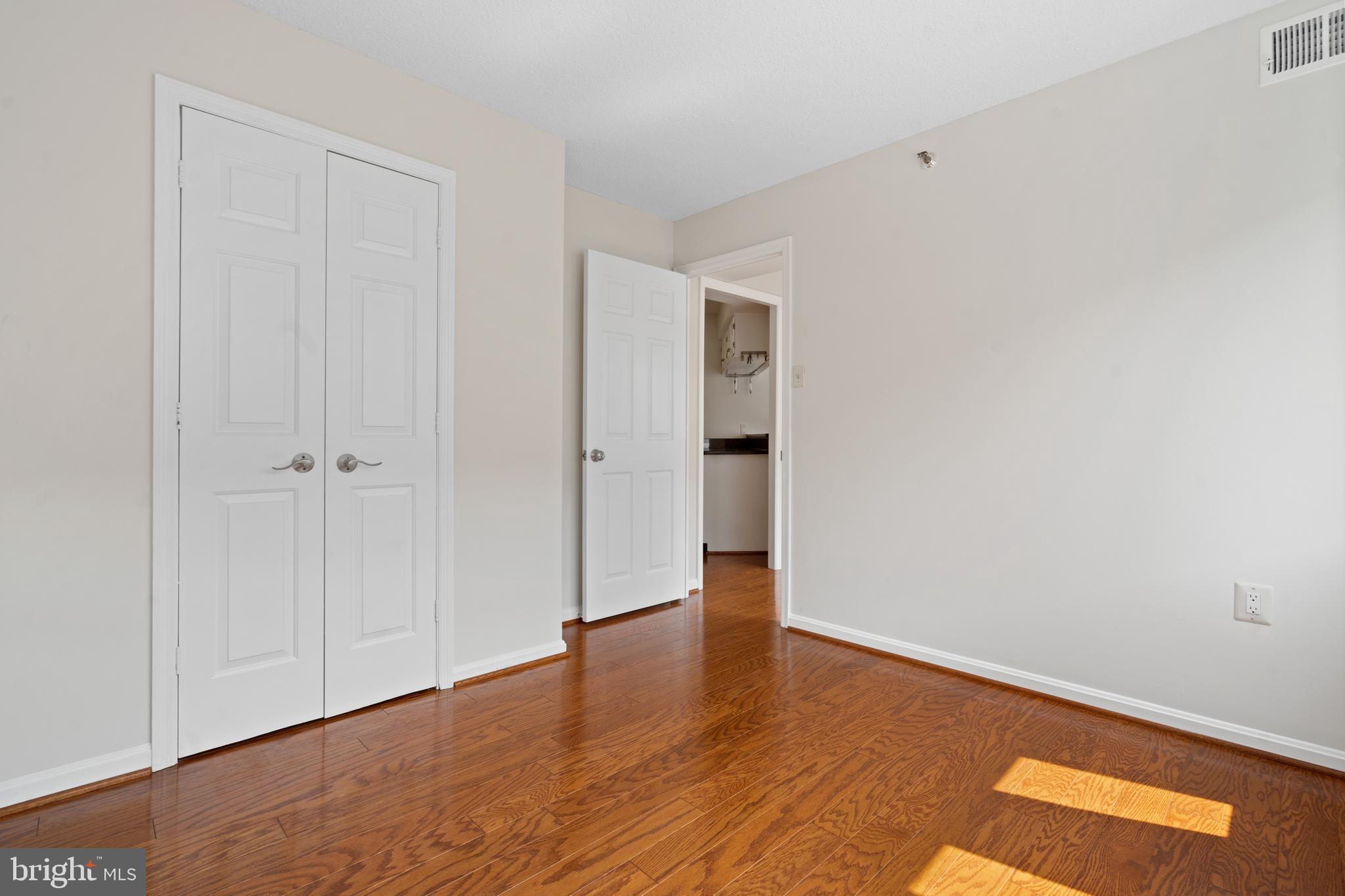 WOODBURY HEIGHTS - Residential