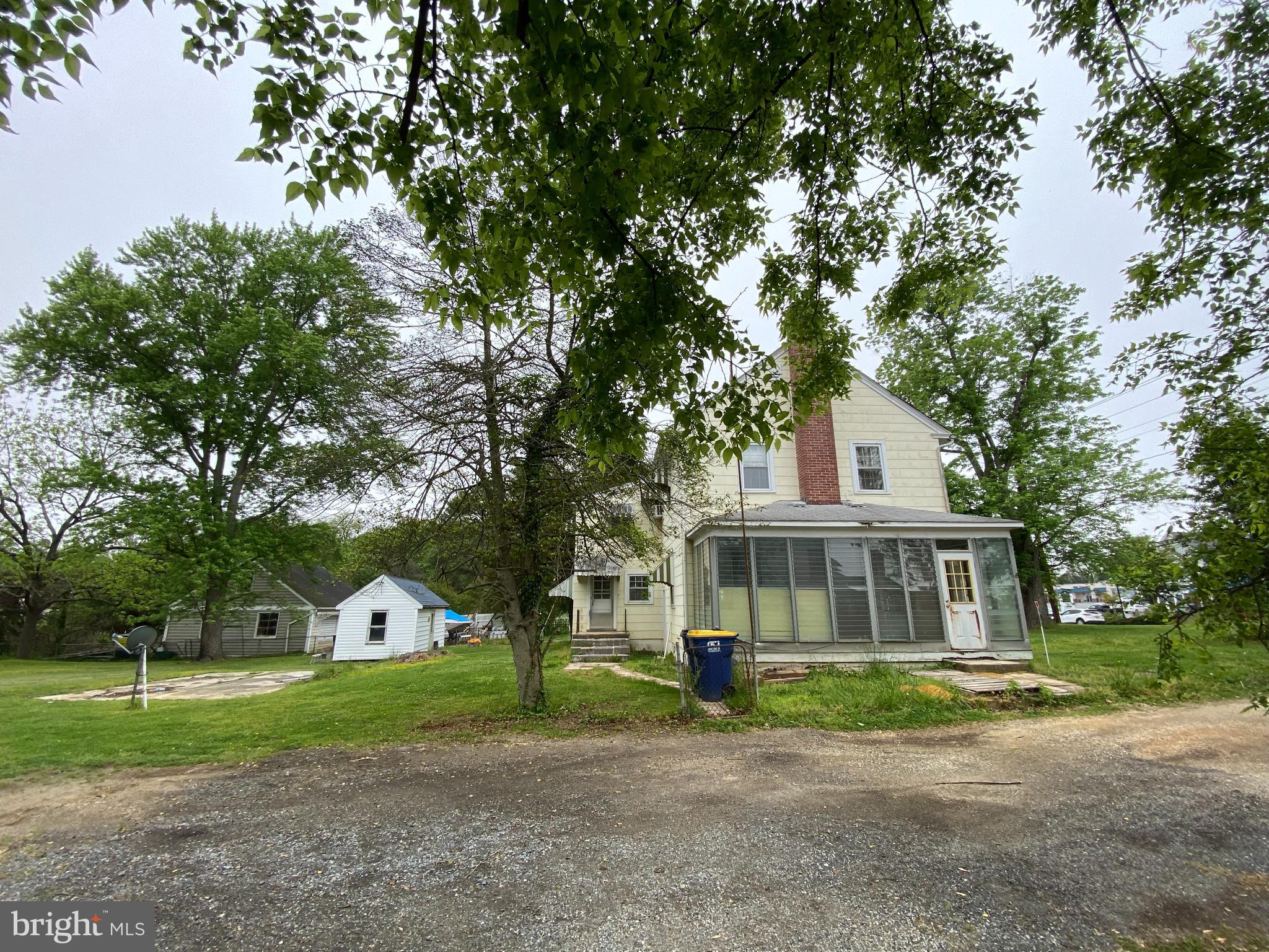 LEONARDTOWN CENTRE - Residential