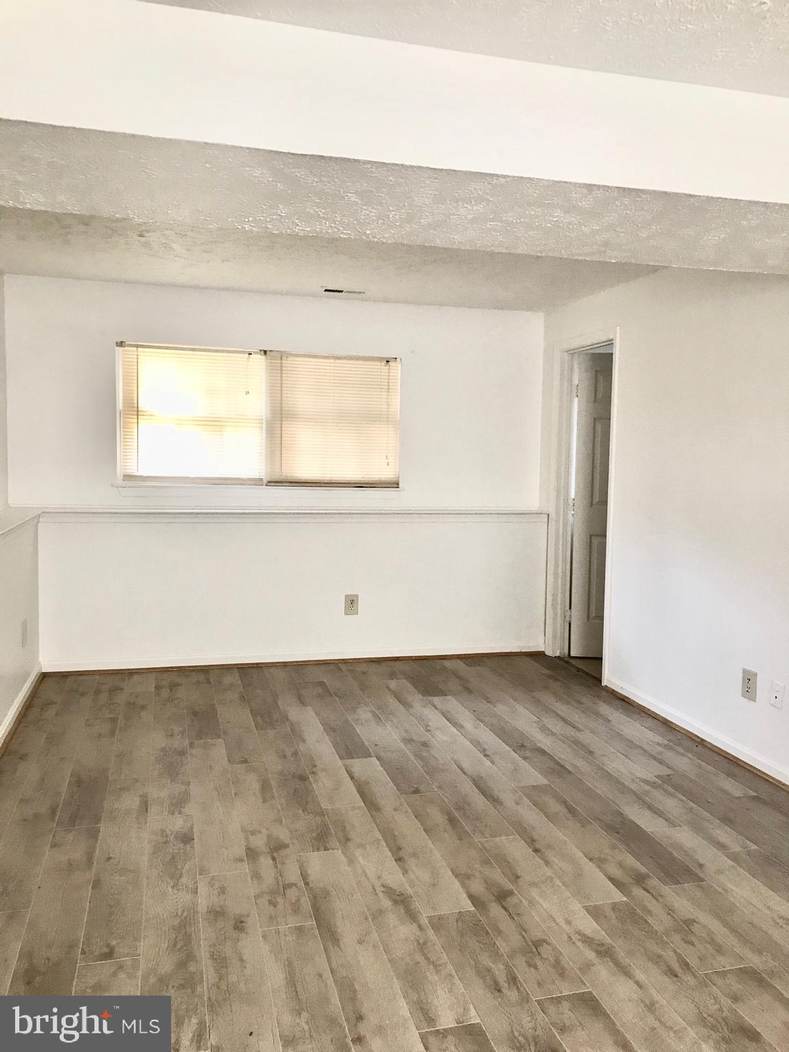 OXFORD RUN - Residential Lease