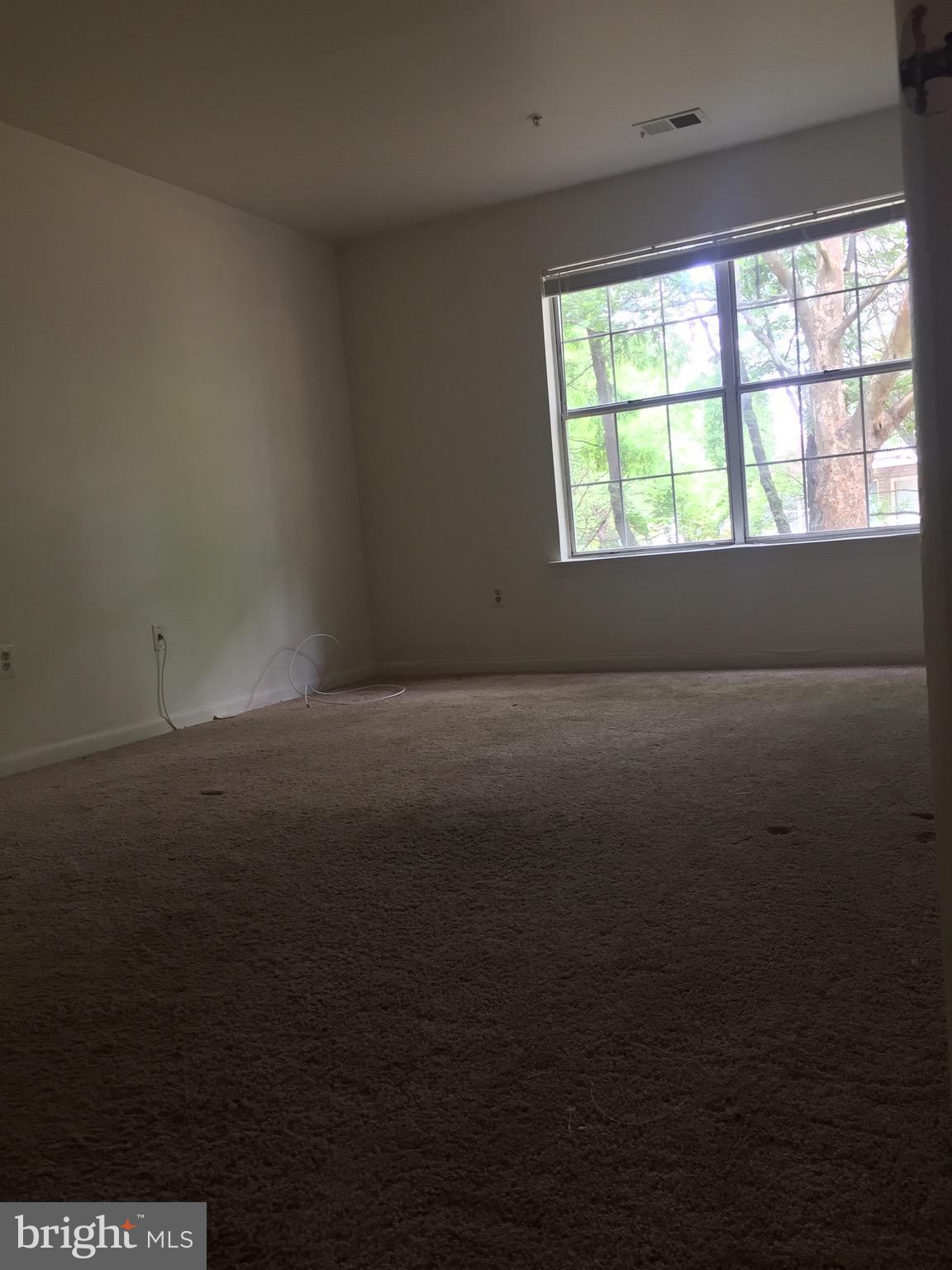 DEVON HILLS CONDO - Residential Lease