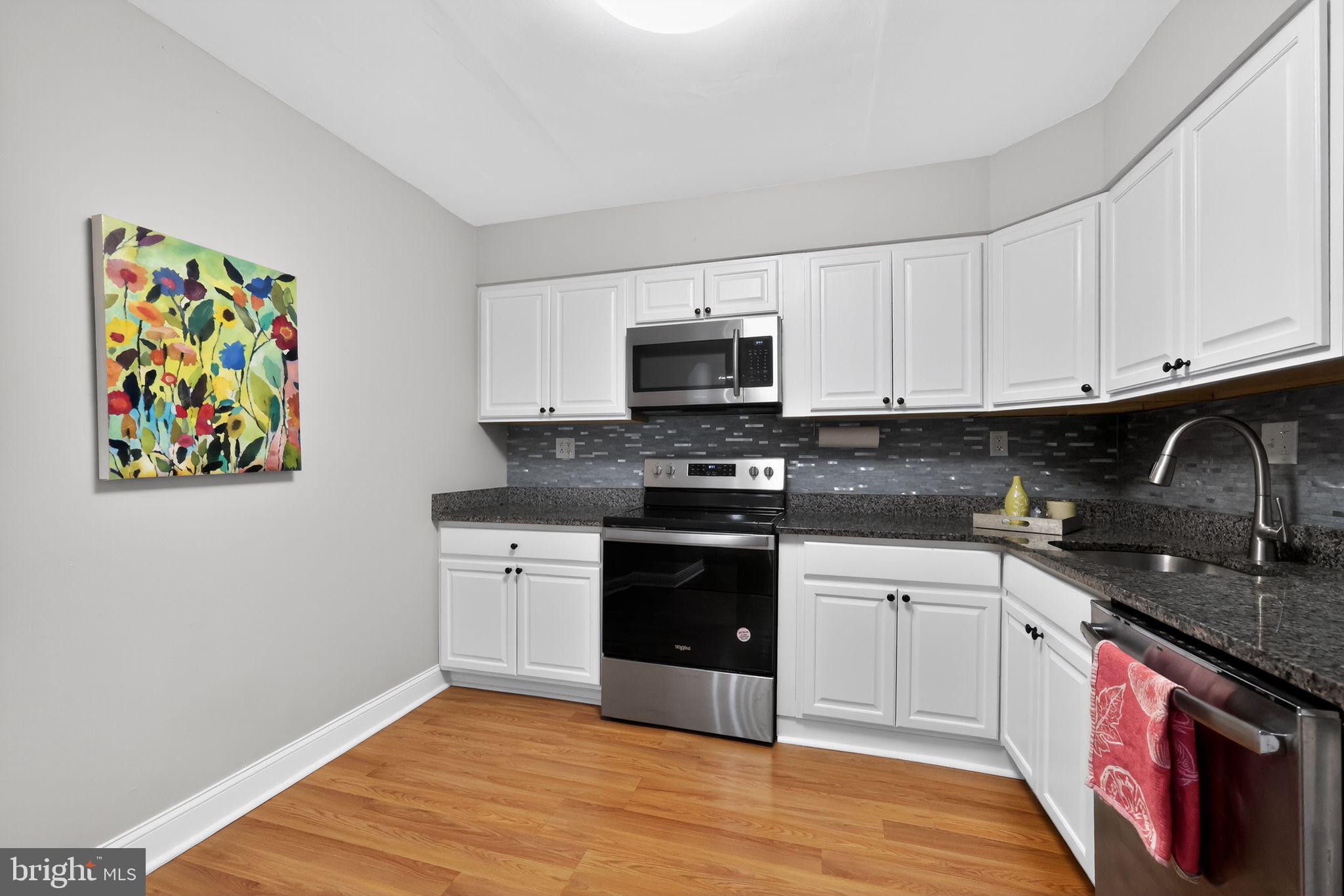 HAVERFORD HILL - Residential