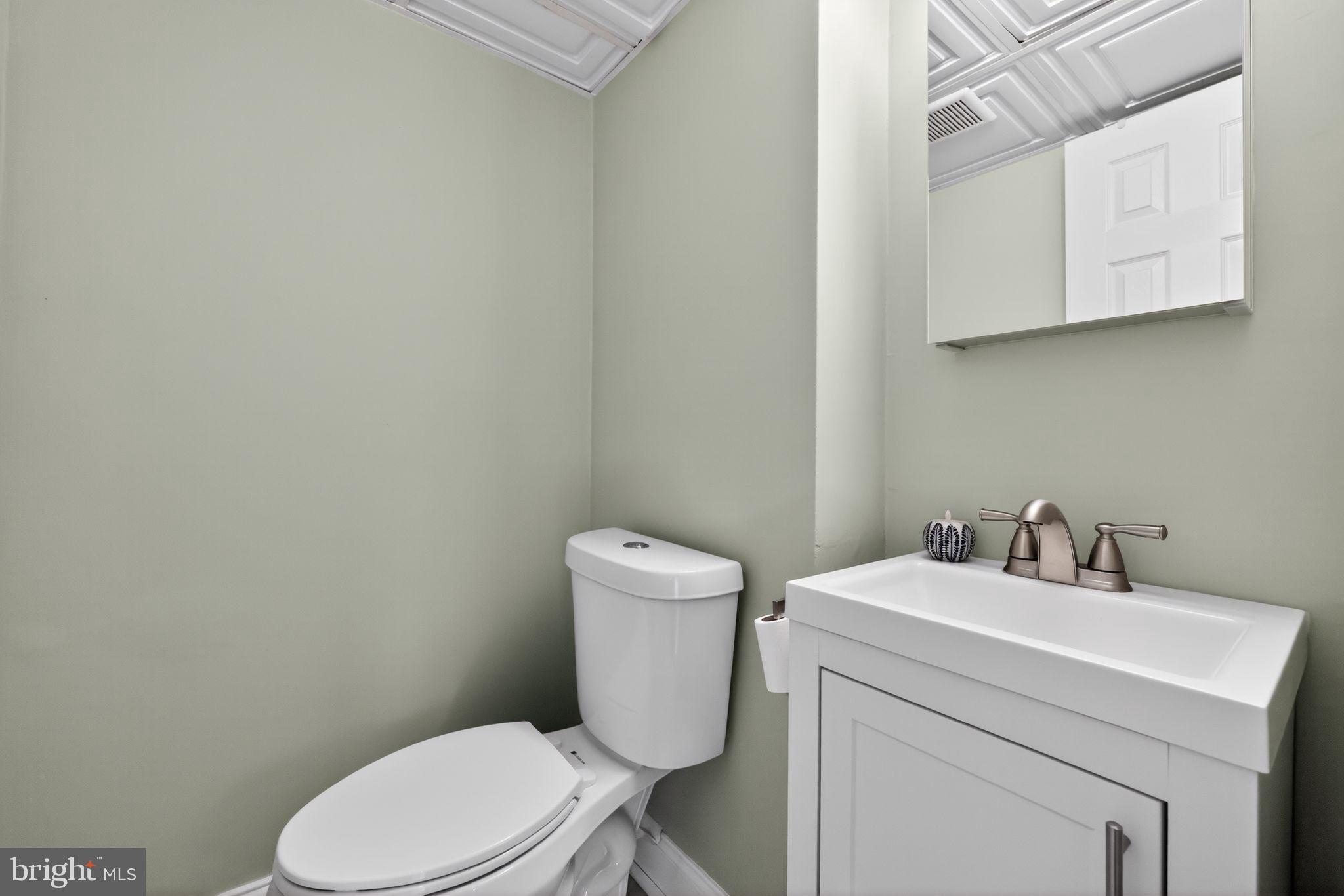 HAVERFORD HILL - Residential