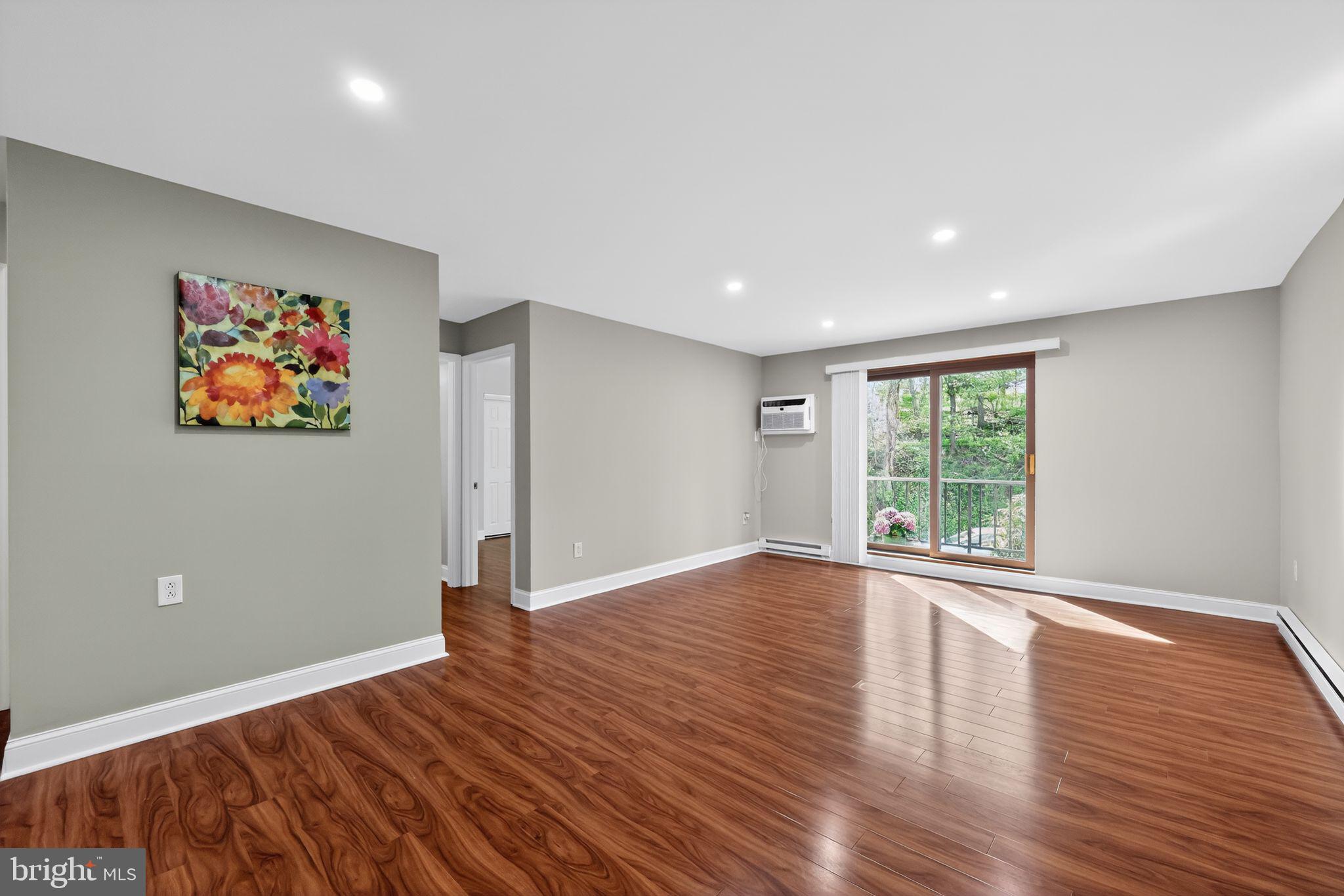 400 GLENDALE ROAD F35