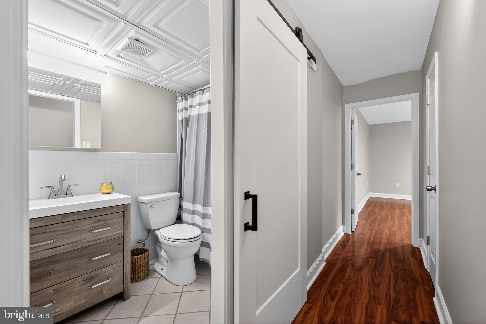 HAVERFORD HILL - Residential