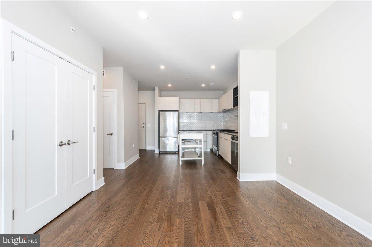 CROWN FARM - Residential