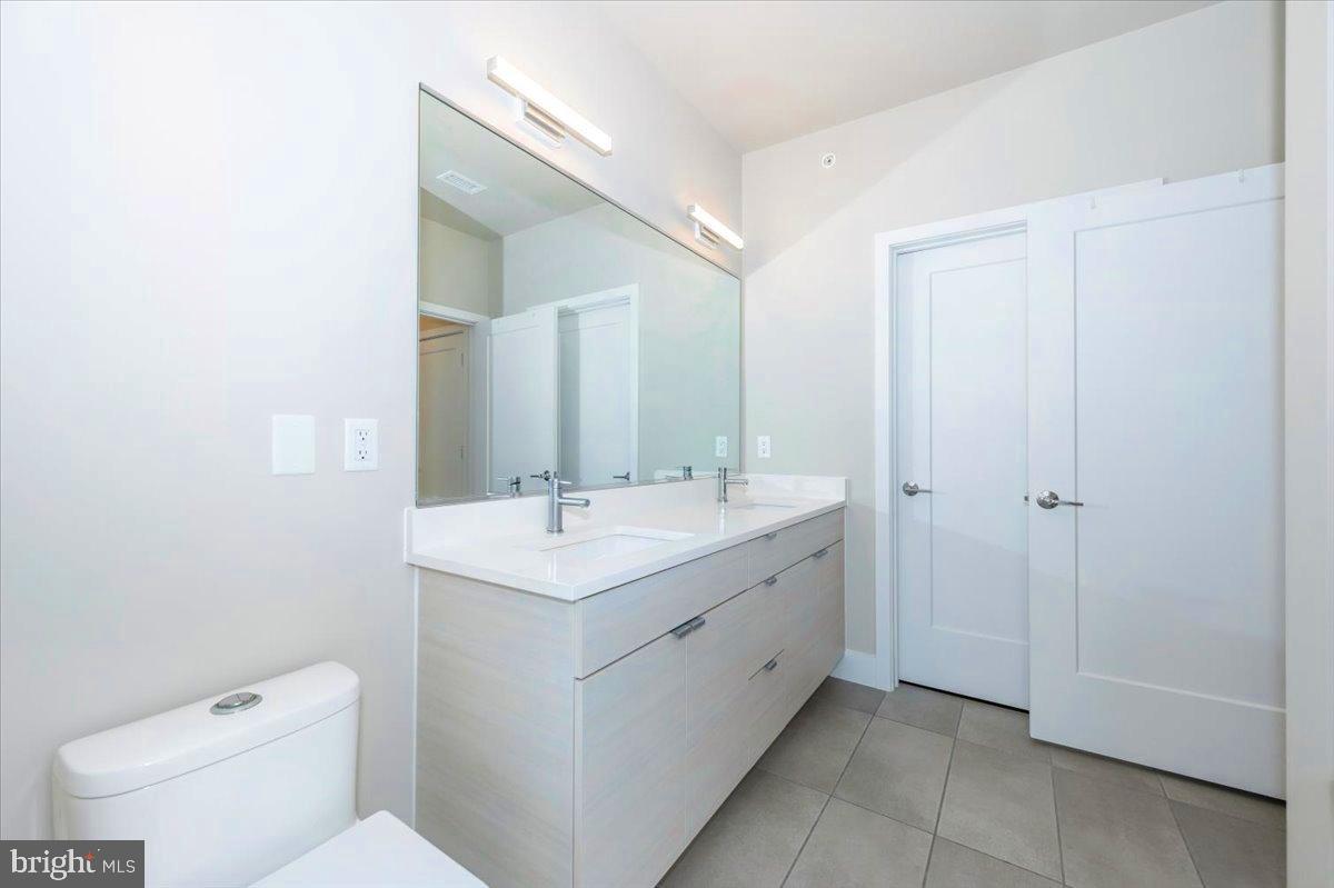 CROWN FARM - Residential