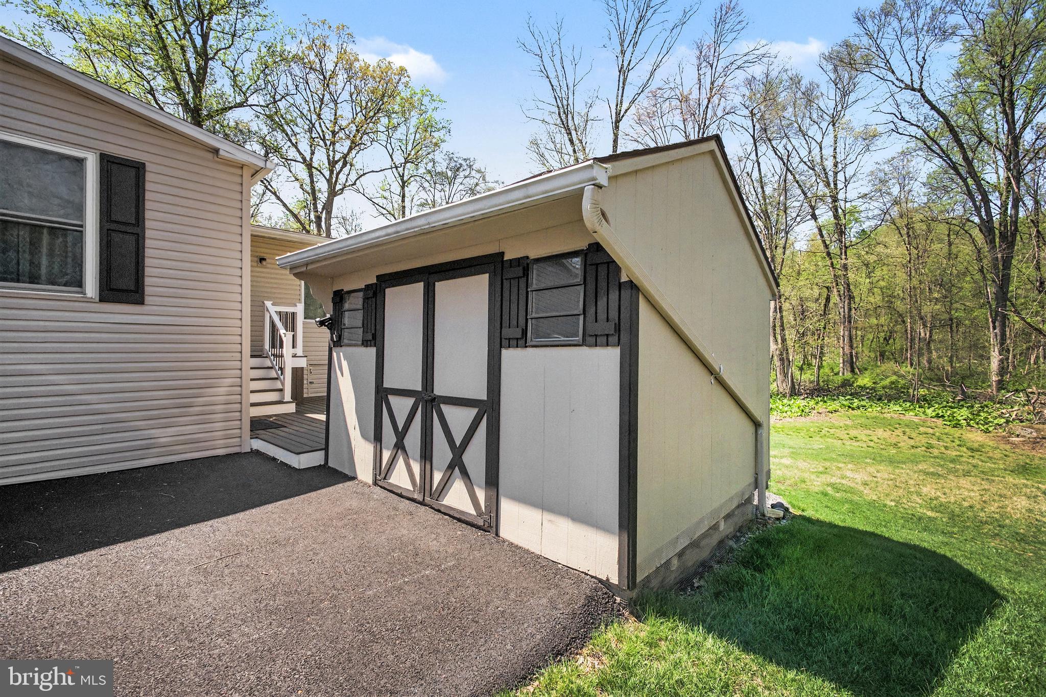 GRETNA SPRINGS COMMUNITY - Residential