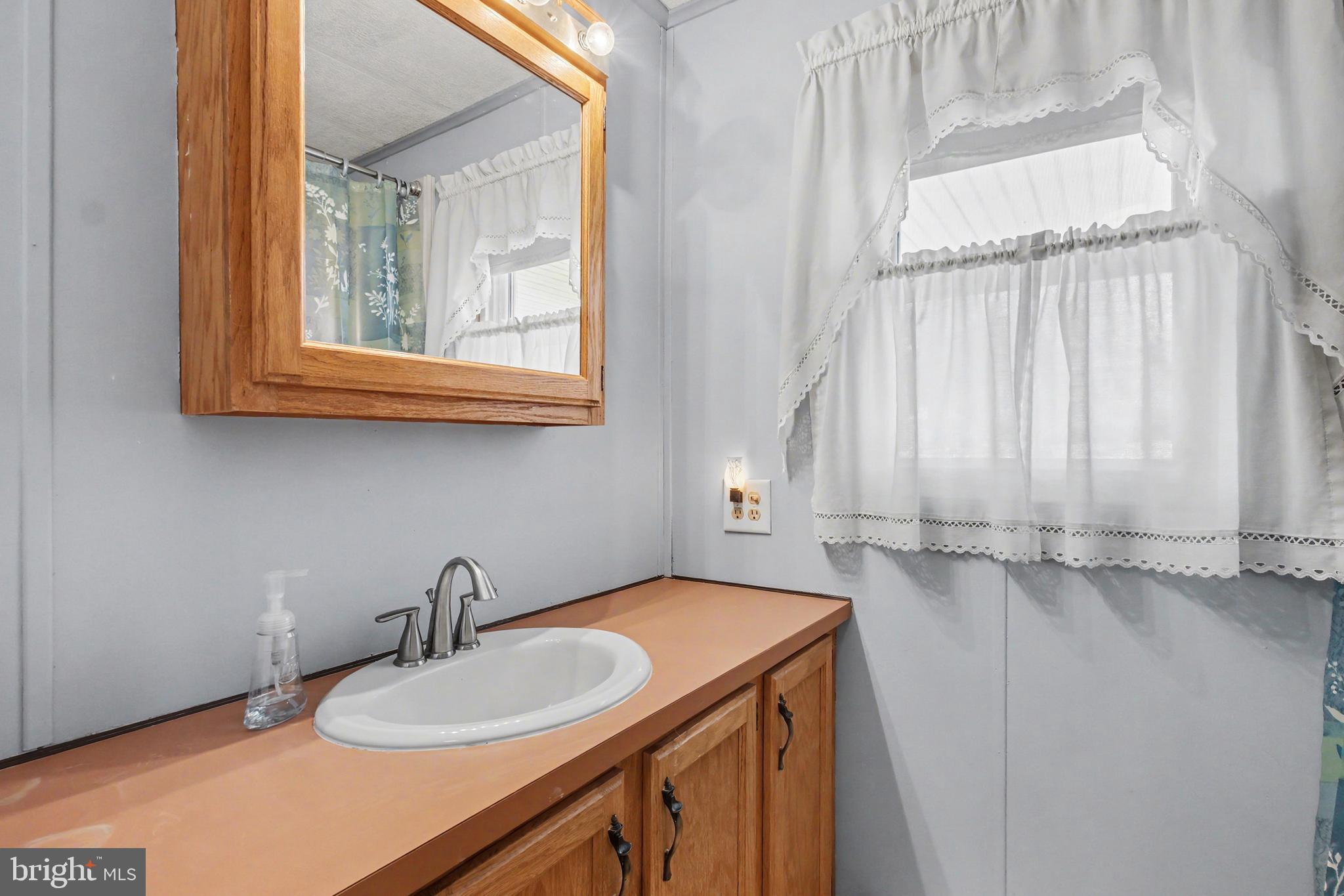 GRETNA SPRINGS COMMUNITY - Residential