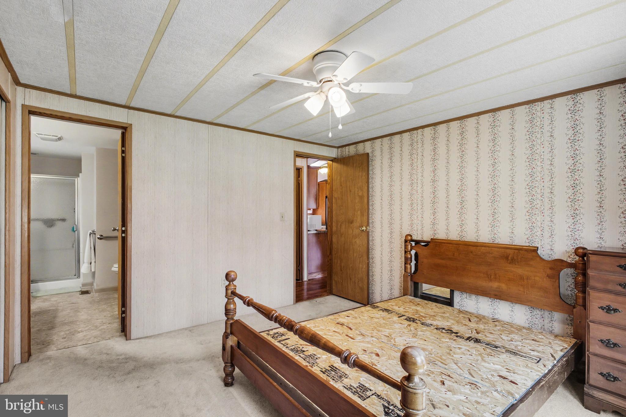 GRETNA SPRINGS COMMUNITY - Residential