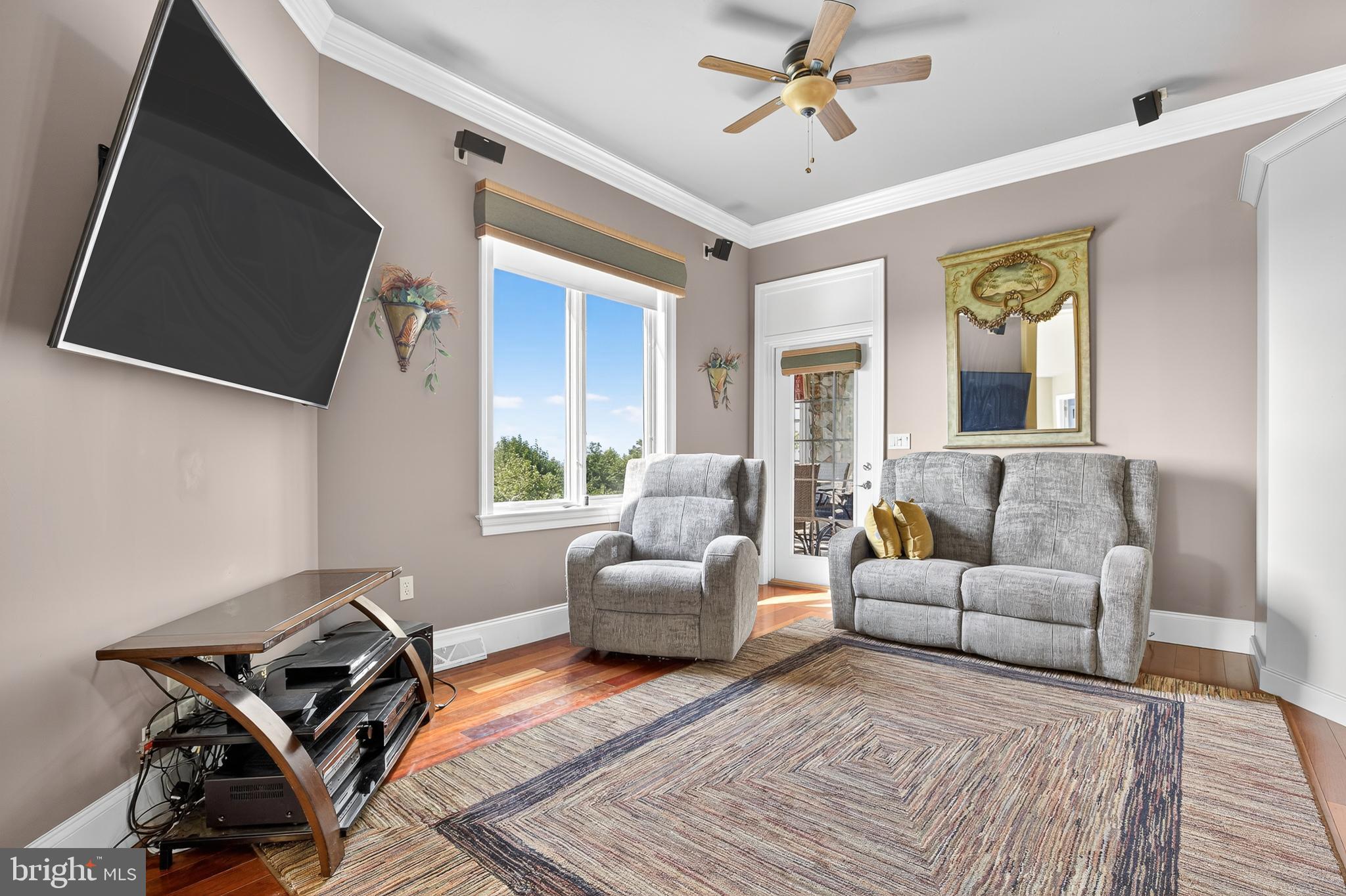 RIVER BEND - Residential