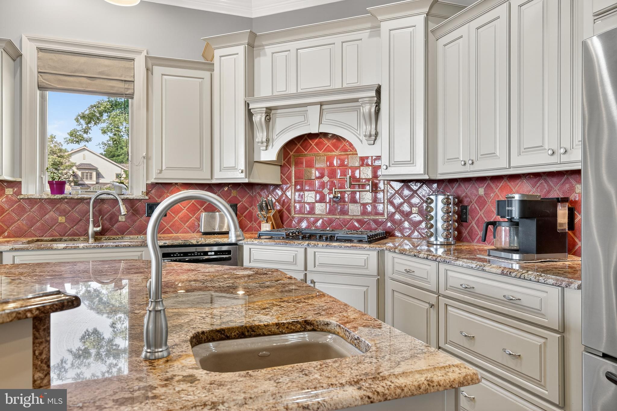 RIVER BEND - Residential