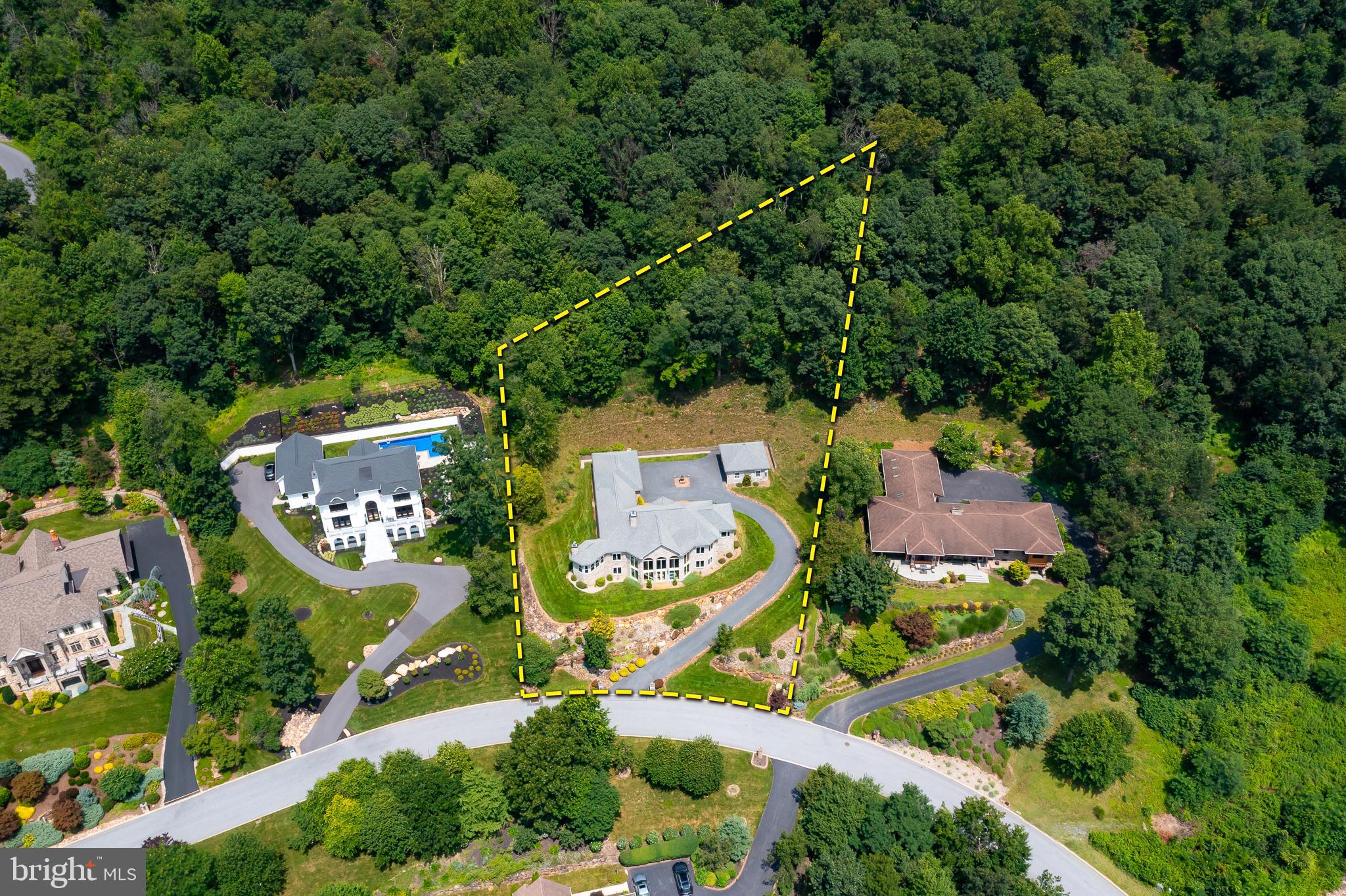 RIVER BEND - Residential